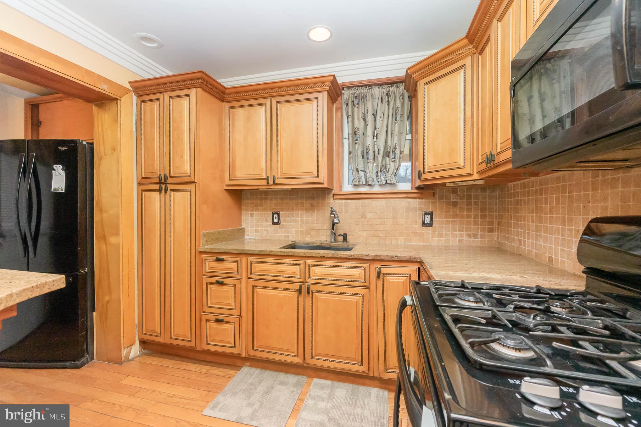 HAMILTON HEIGHTS - Residential Income