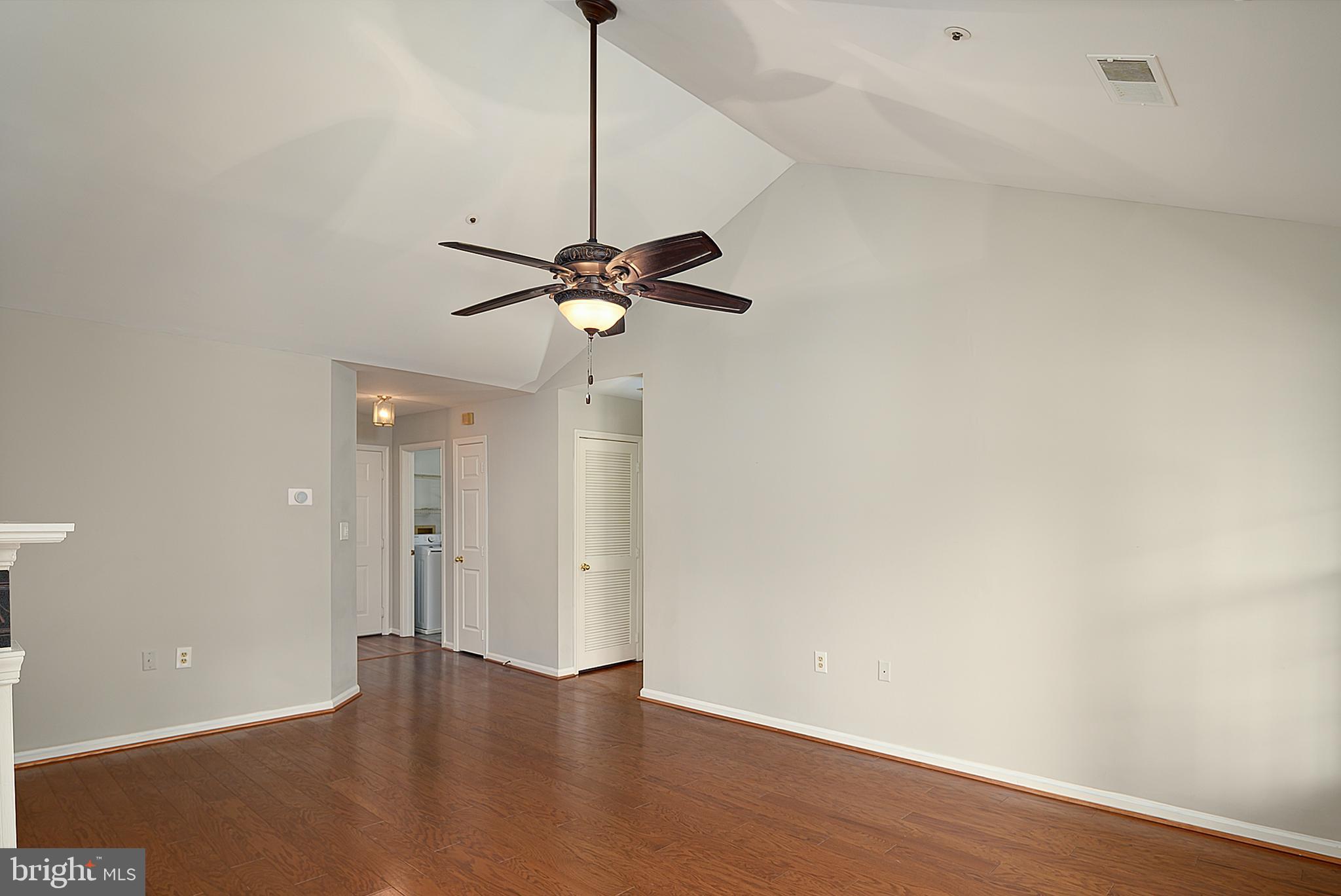 SILVERBROOK FARMS - Residential