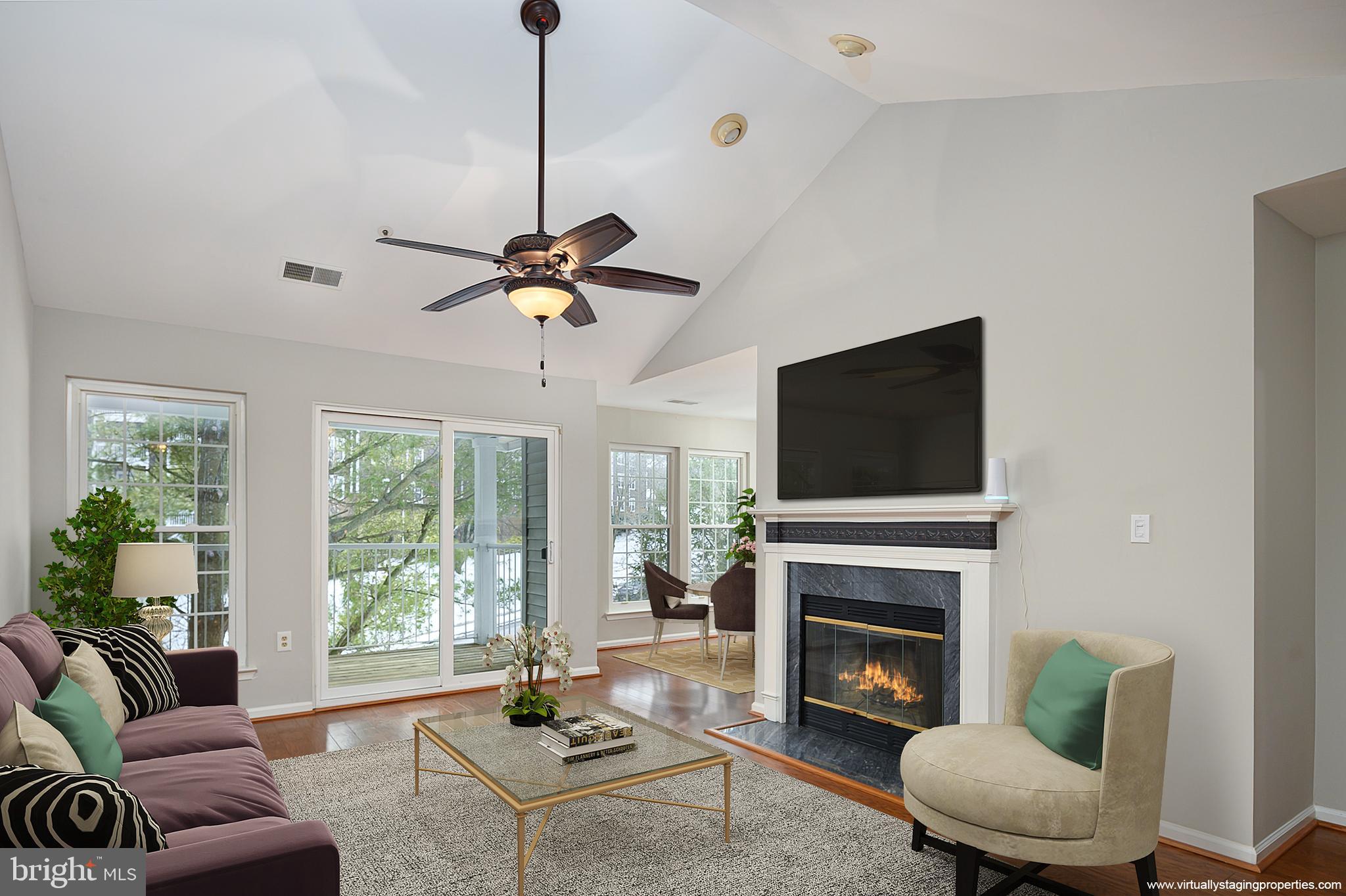 SILVERBROOK FARMS - Residential