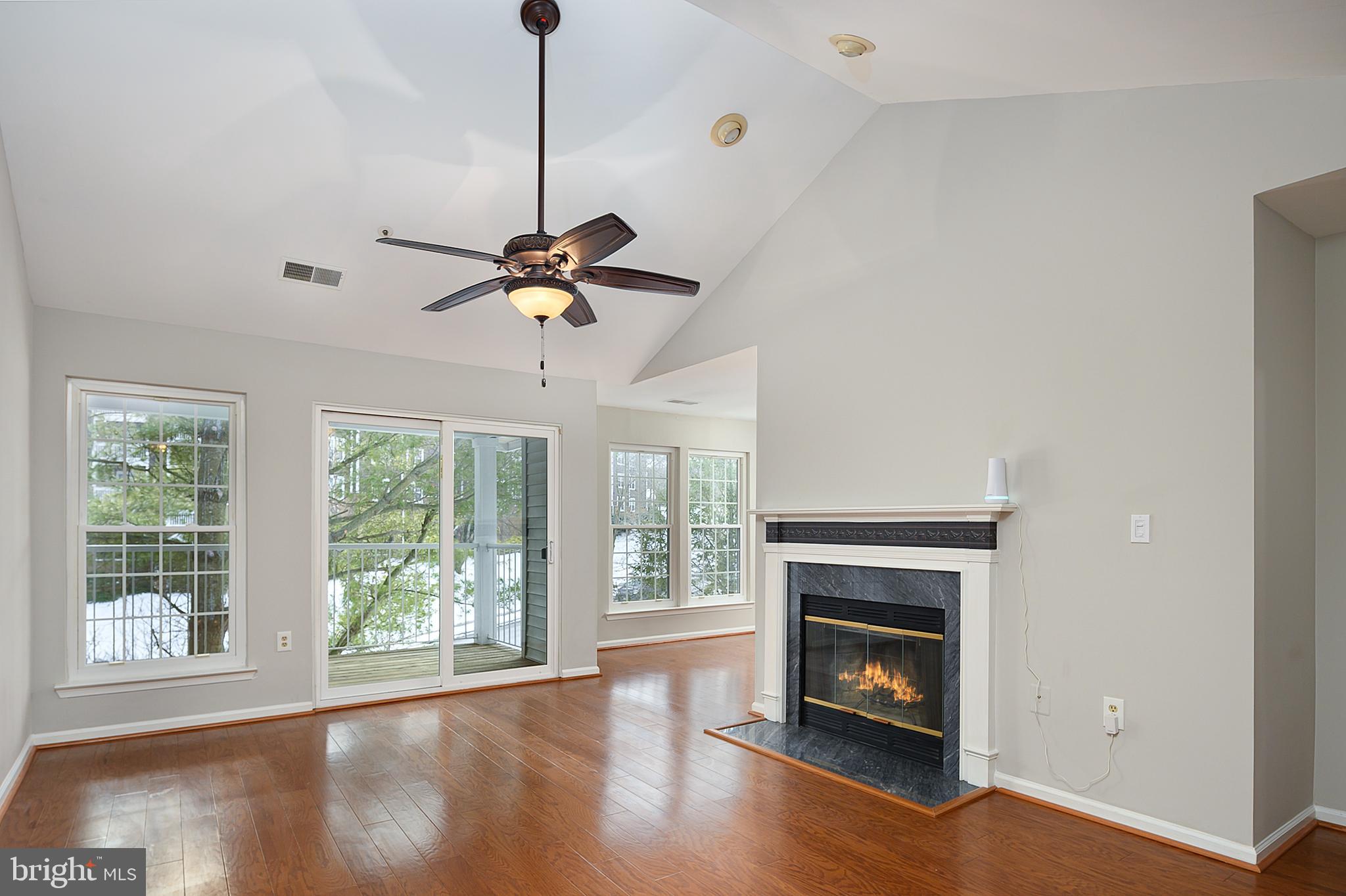 SILVERBROOK FARMS - Residential