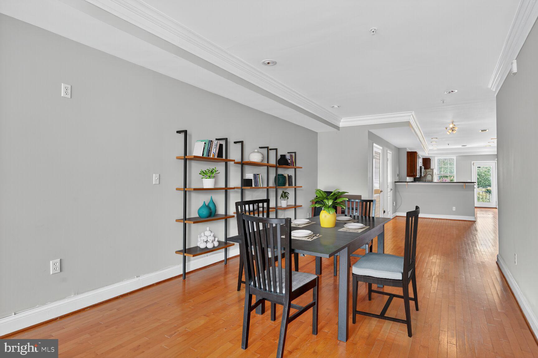 1730 1ST STREET NW 2