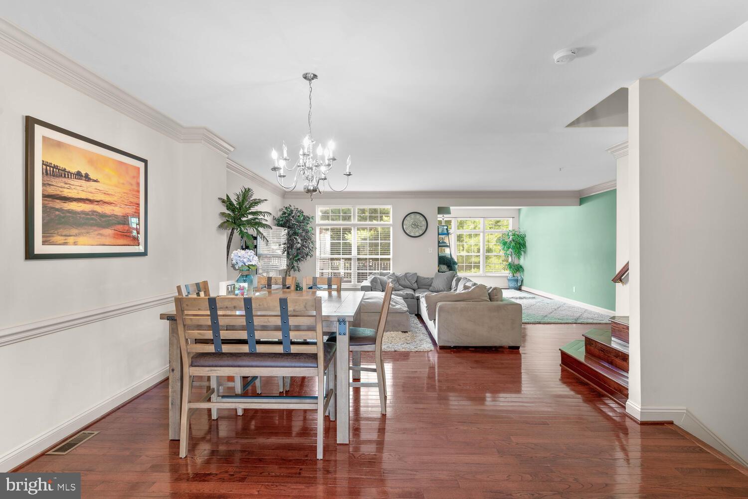 BARNSLEY MANOR ESTATES - Residential Lease