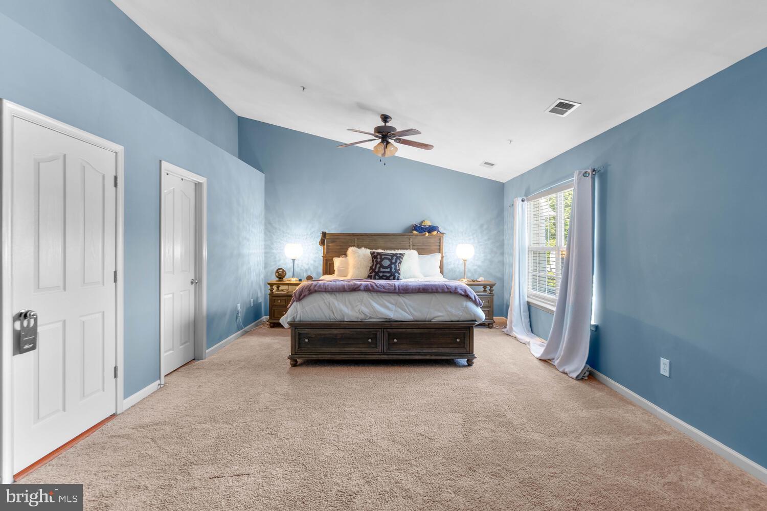 BARNSLEY MANOR ESTATES - Residential Lease