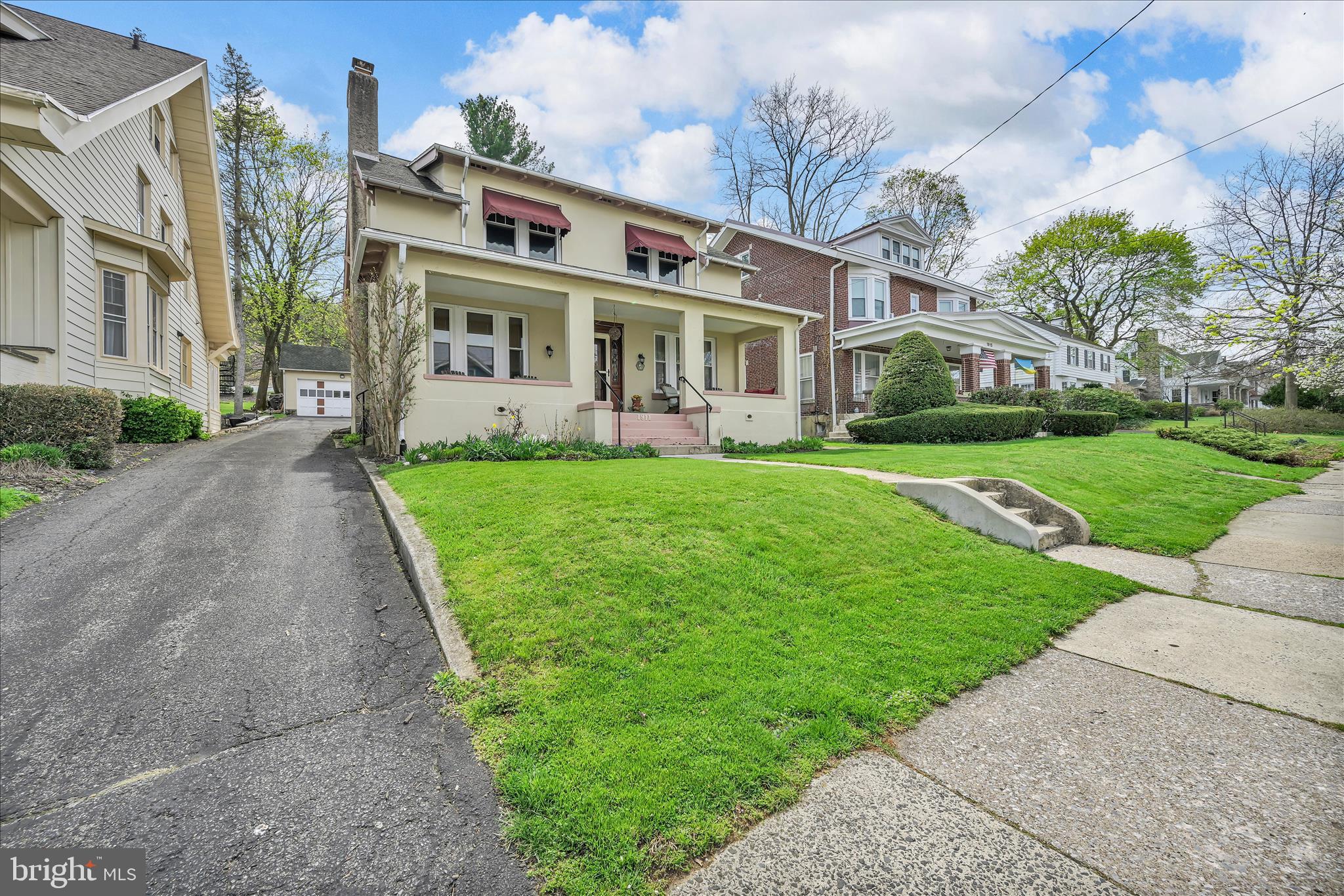 1911 MAHANTONGO STREET