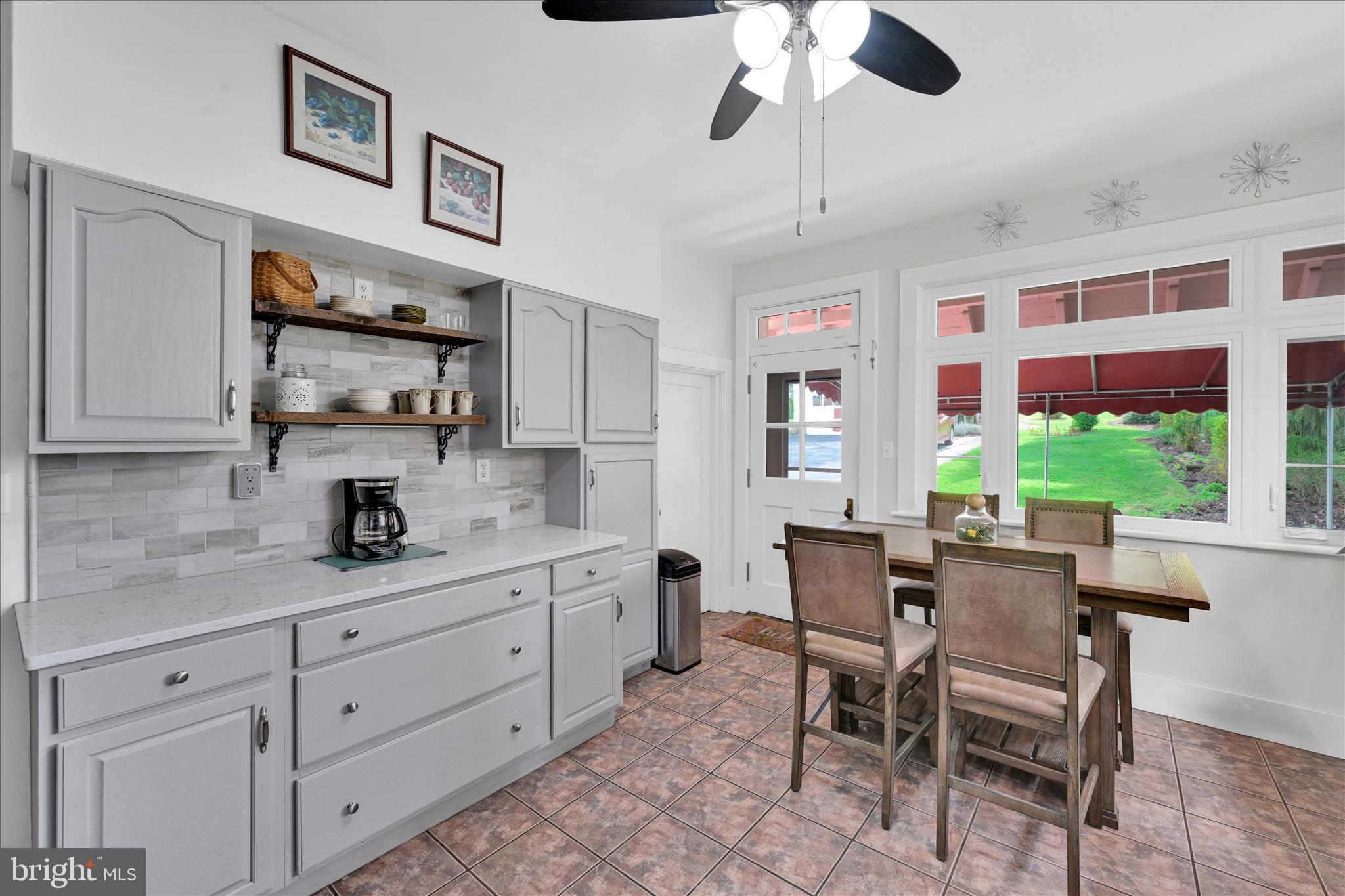 MAHANTONGO STREET - Residential