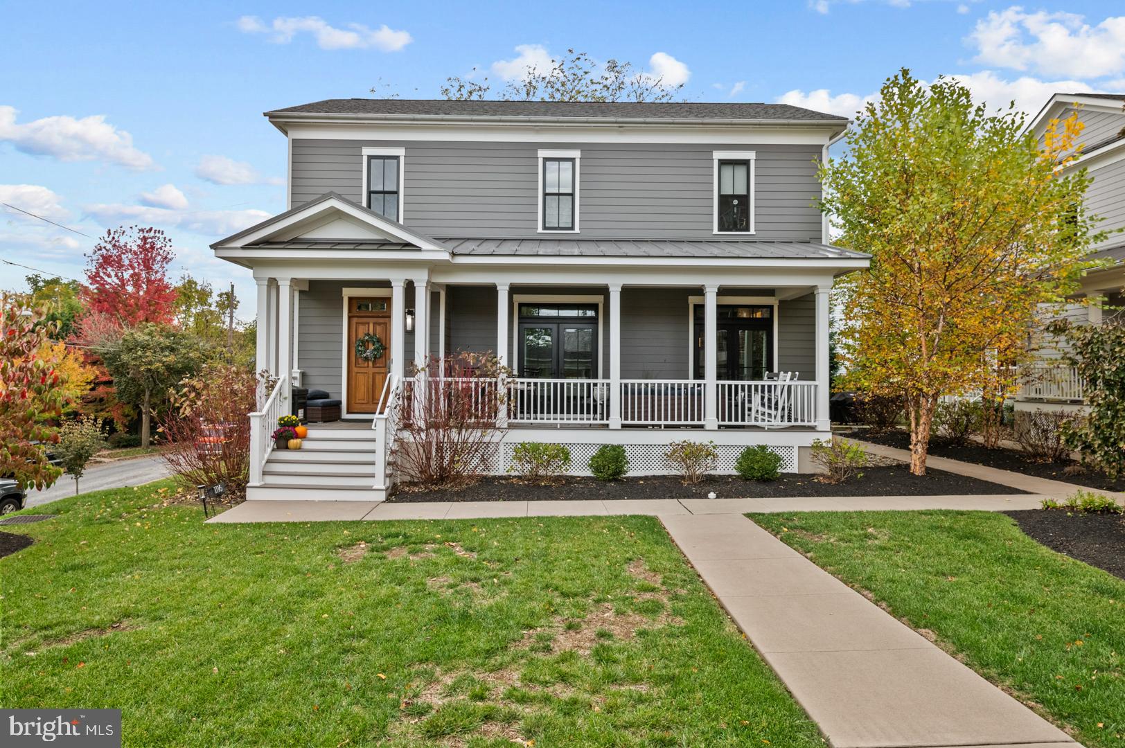 1116 BELMONT AVENUE