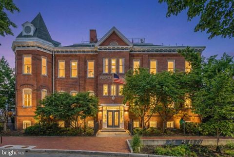 1375 MARYLAND AVENUE NE B WASHINGTON DC 20002