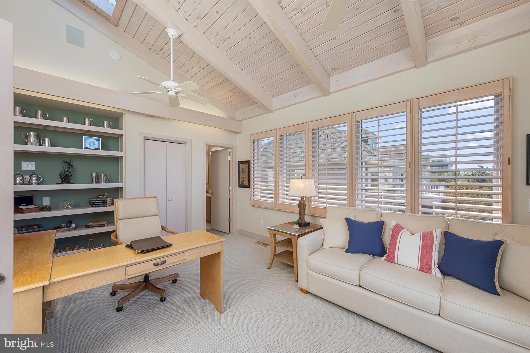 CURVES - Residential