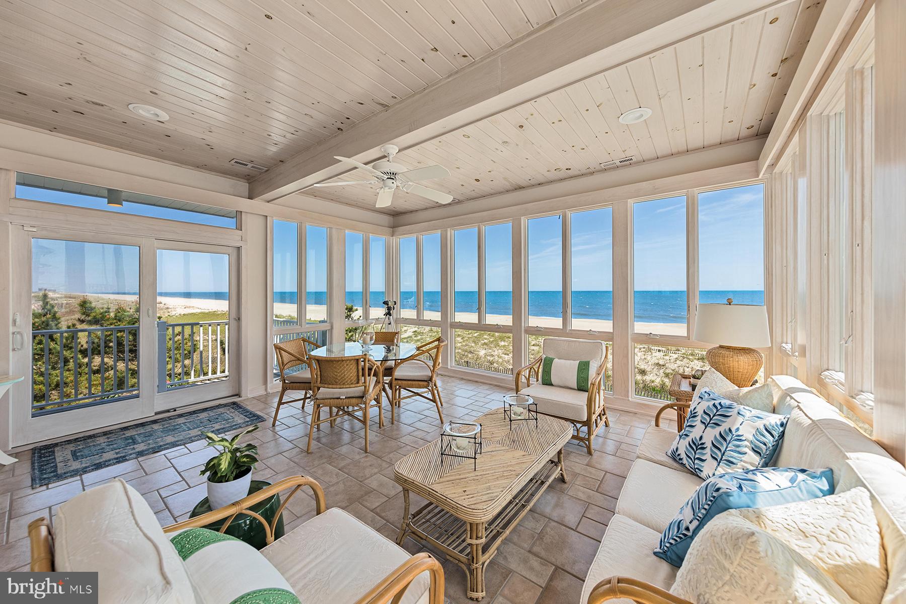 CURVES - Residential