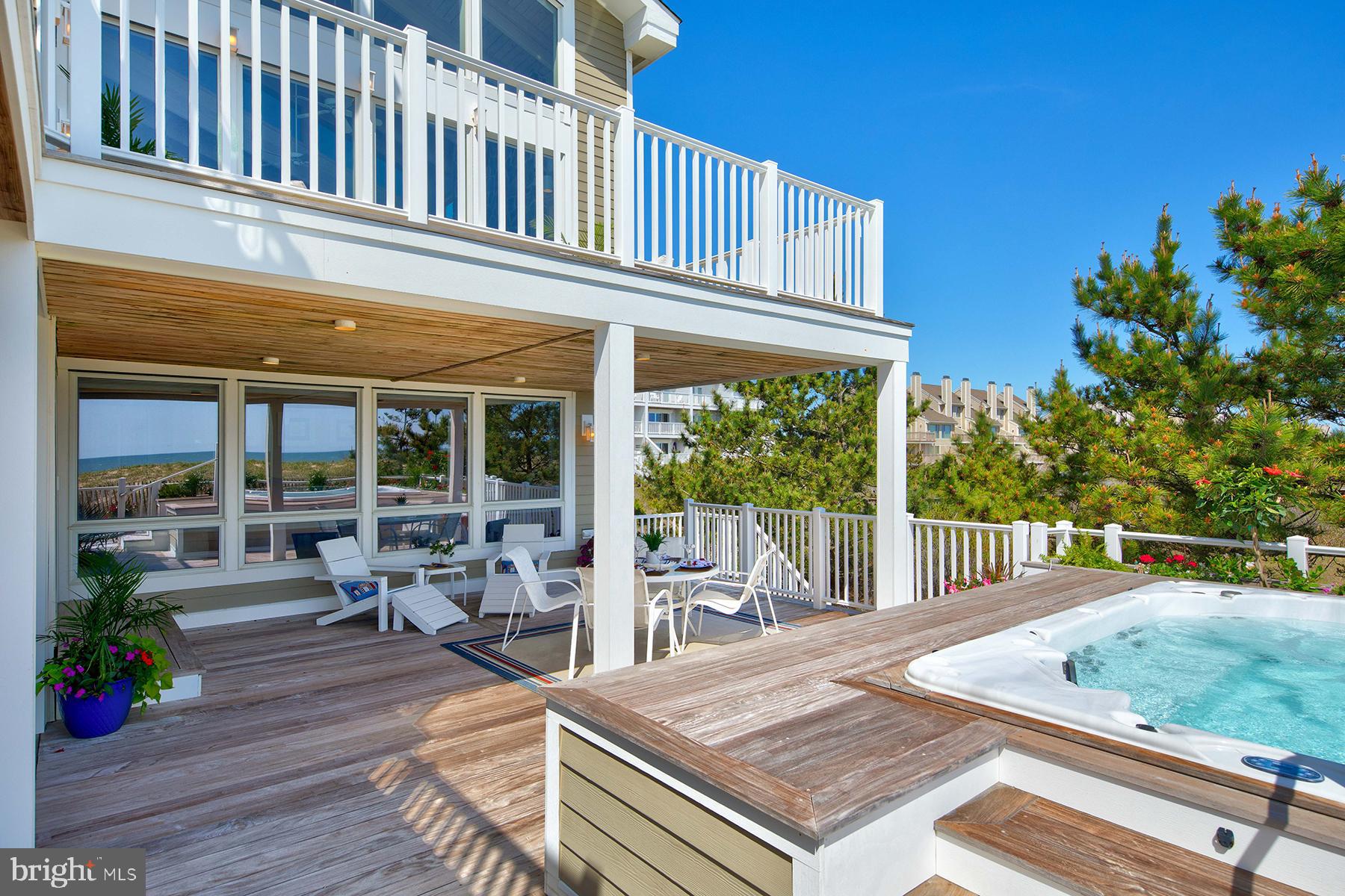 CURVES - Residential