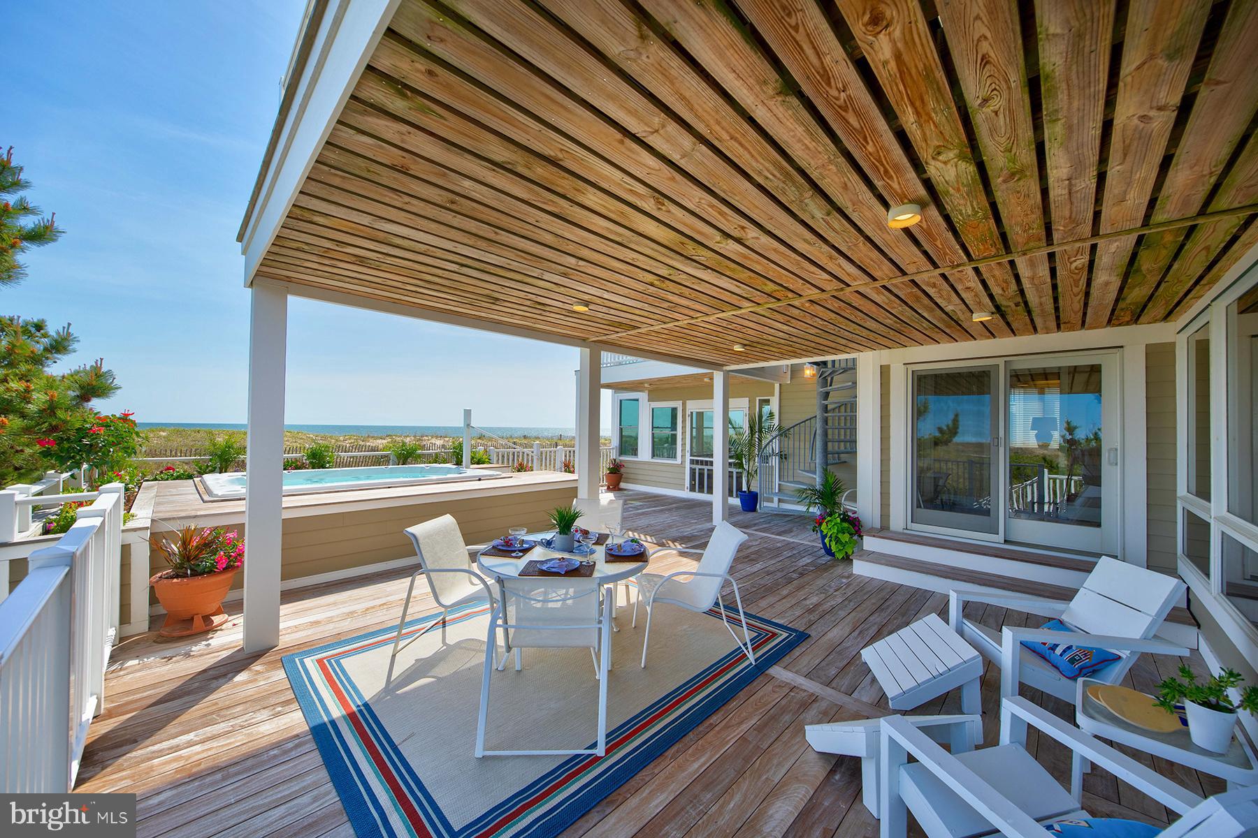 CURVES - Residential