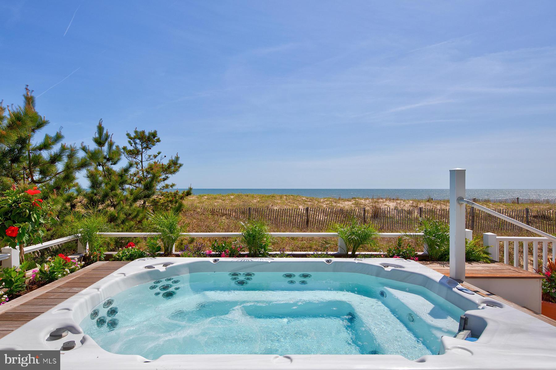 CURVES - Residential