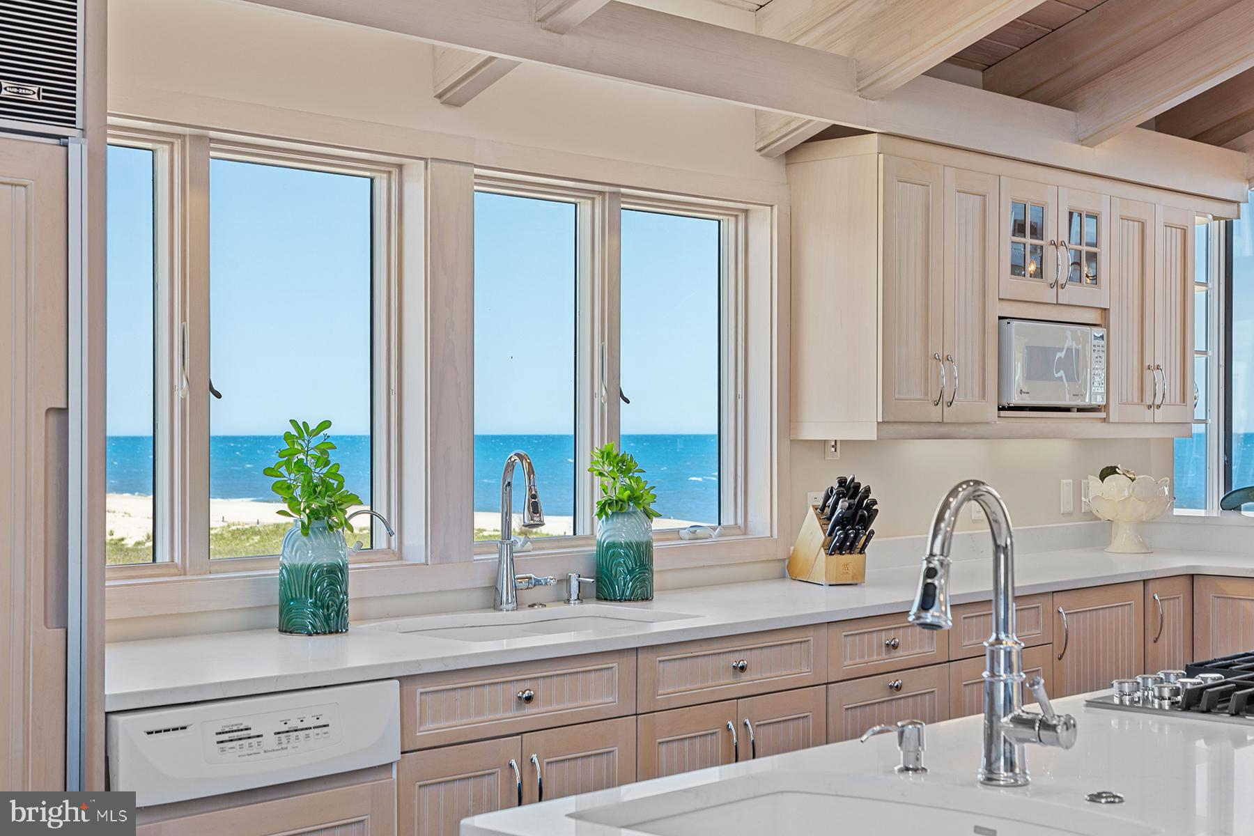 CURVES - Residential