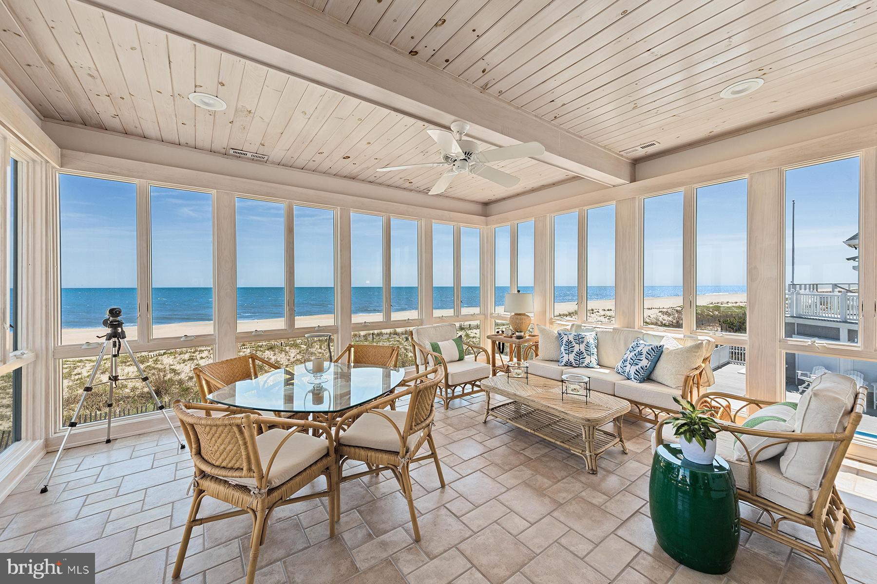 CURVES - Residential