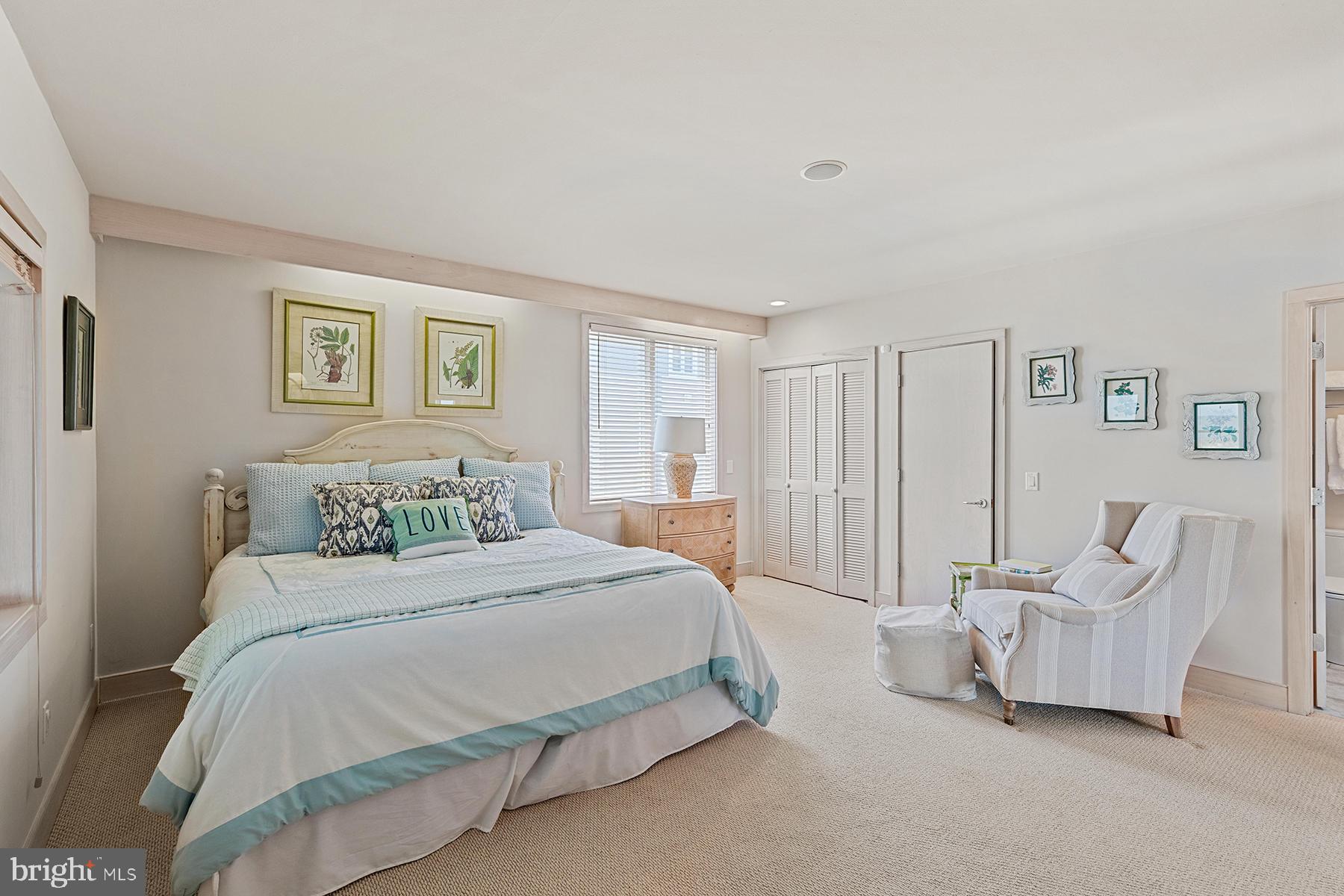 CURVES - Residential