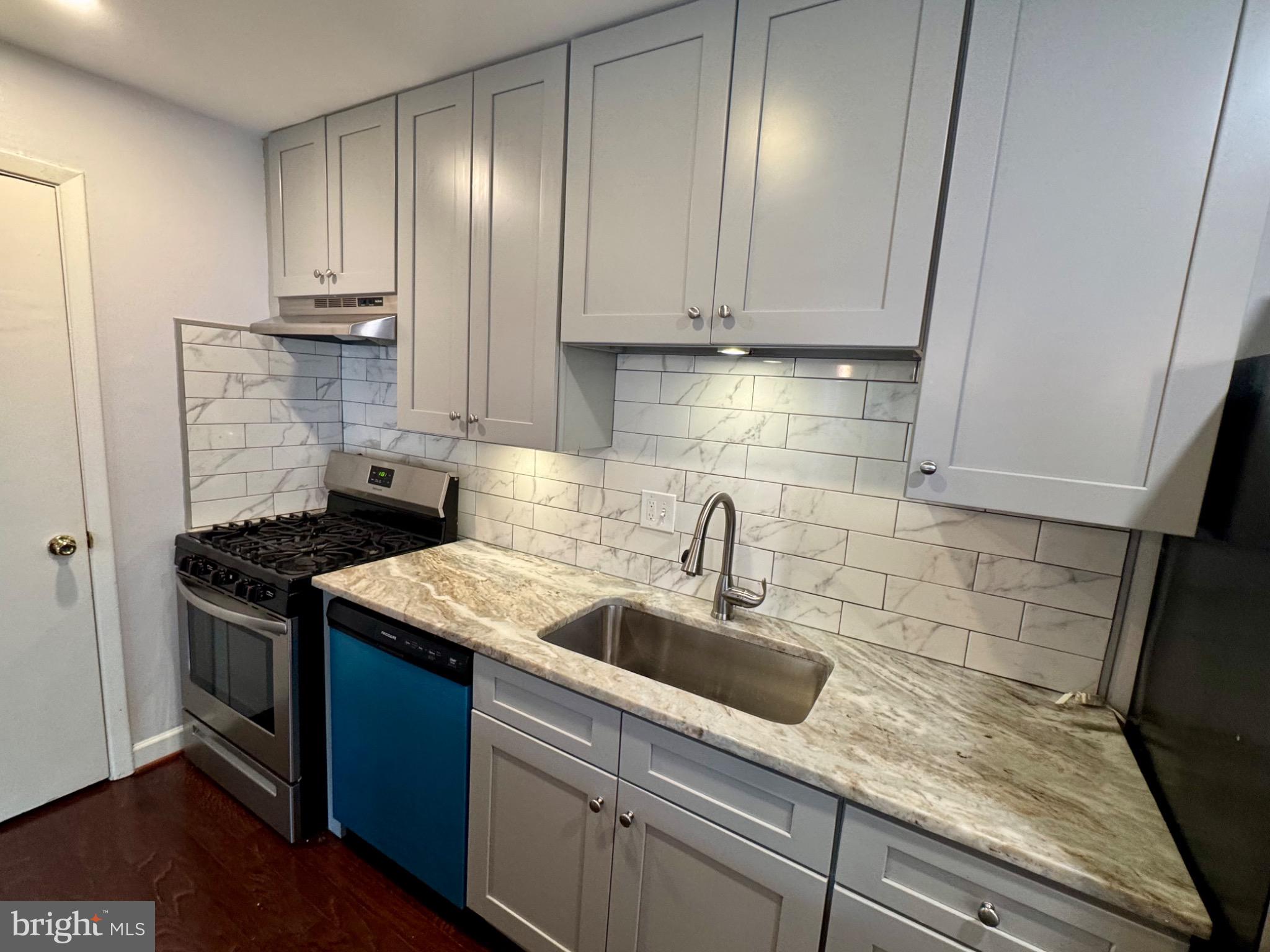 BETHESDA PARK - Residential Lease