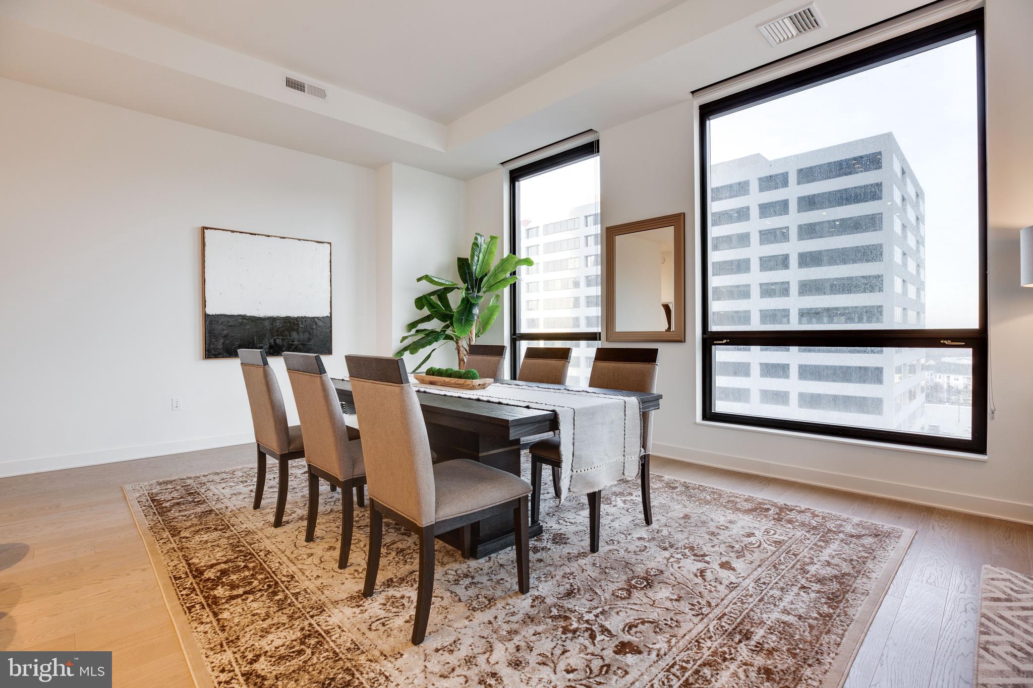 TYSONS CORNER - Residential