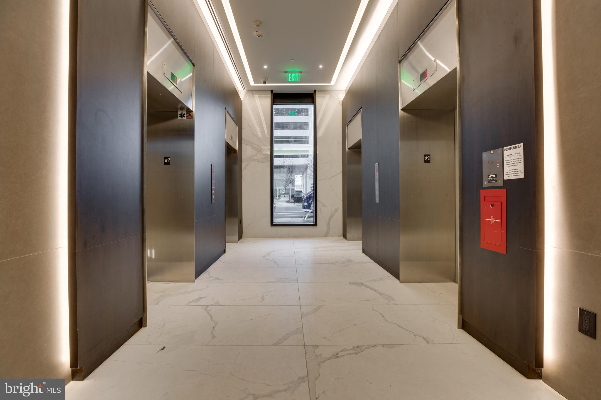 TYSONS CORNER - Residential