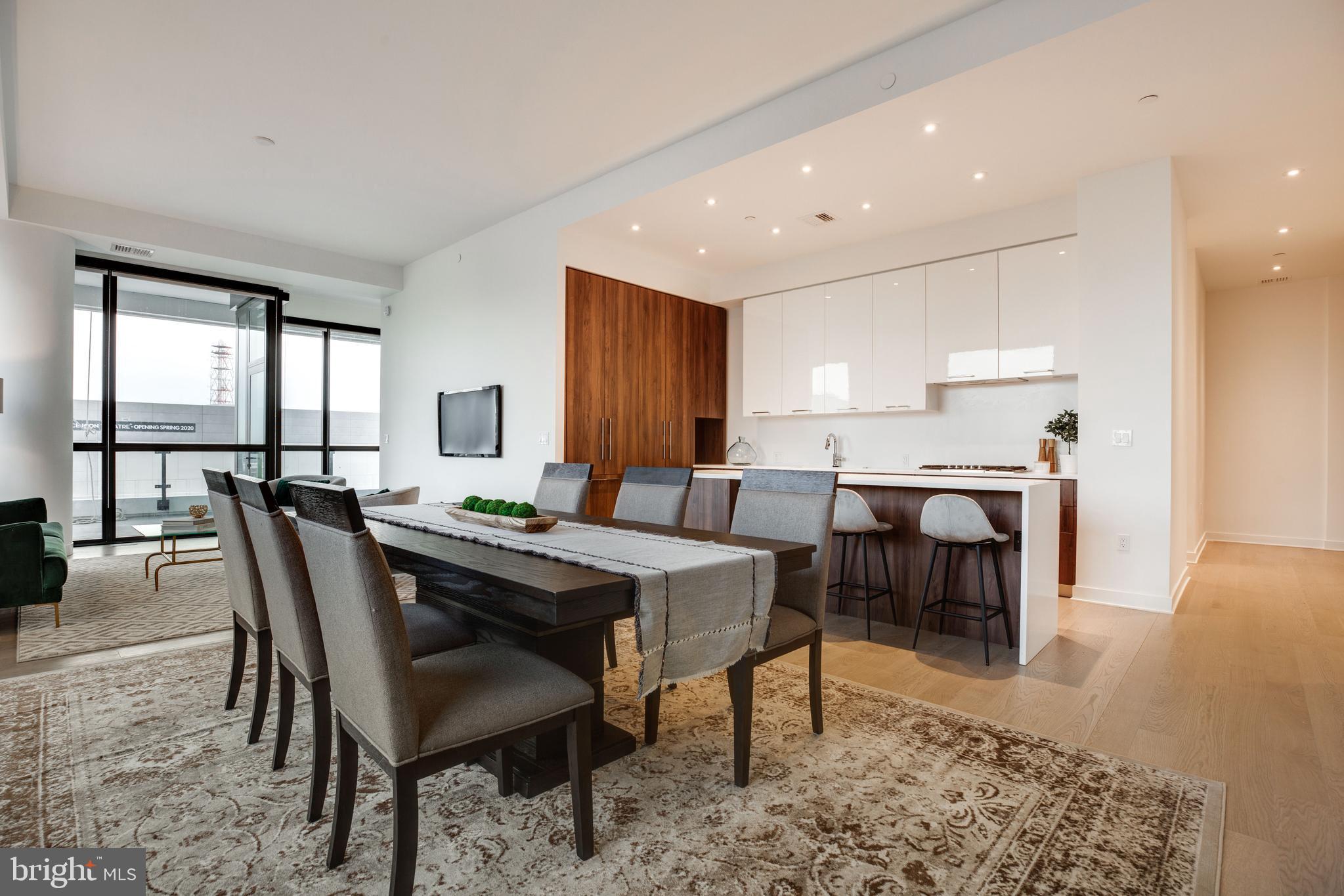 TYSONS CORNER - Residential