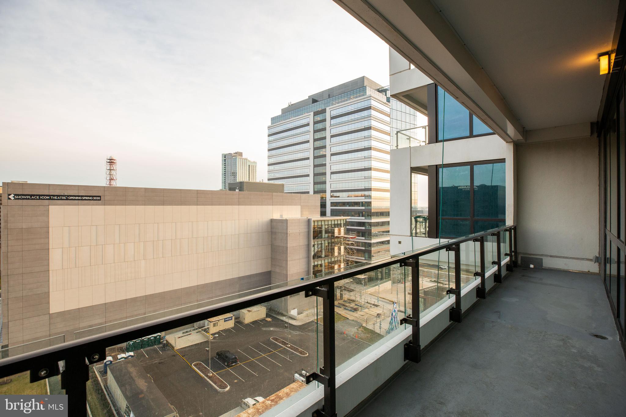 TYSONS CORNER - Residential