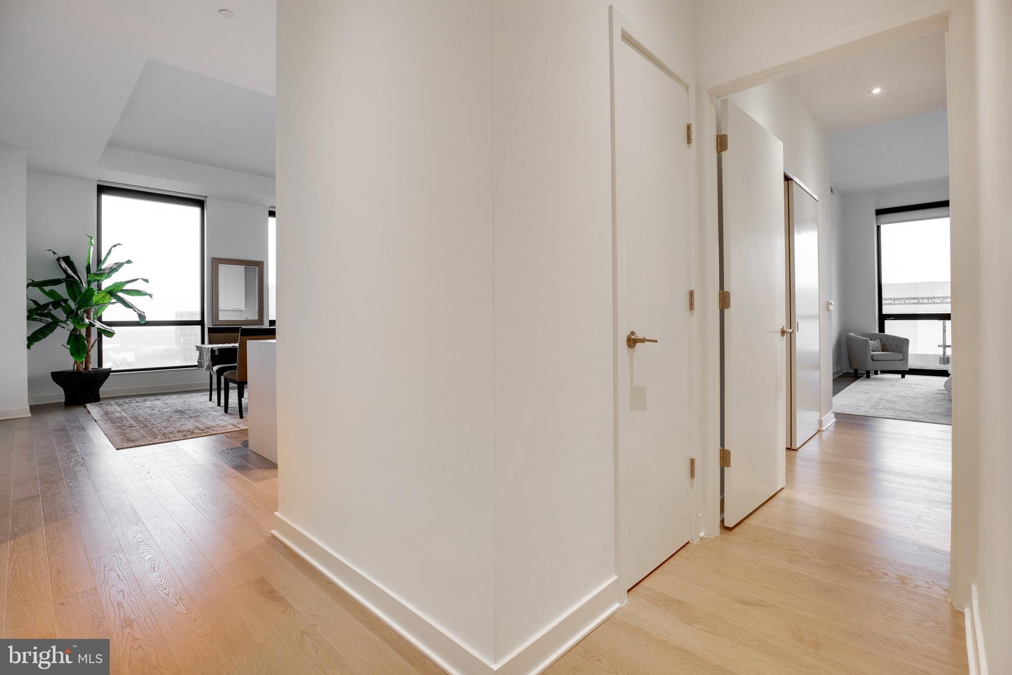 TYSONS CORNER - Residential