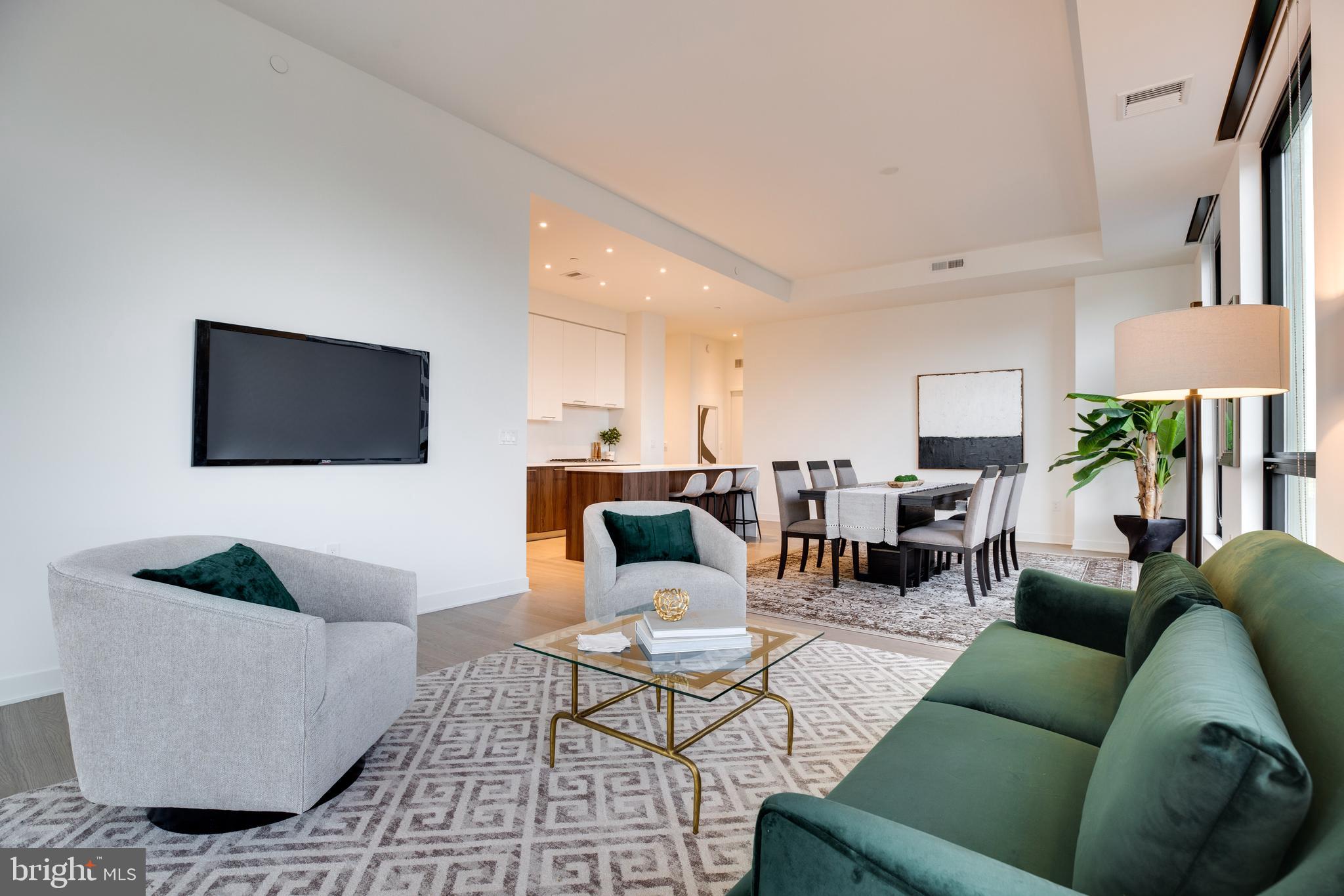 TYSONS CORNER - Residential