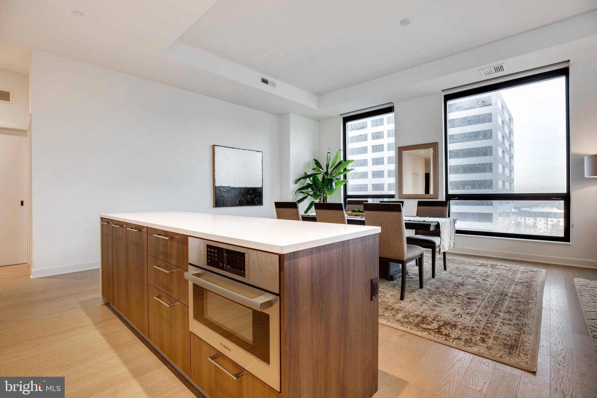 TYSONS CORNER - Residential