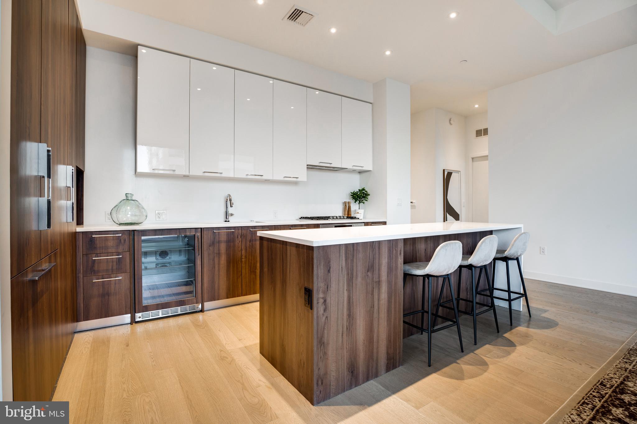 TYSONS CORNER - Residential