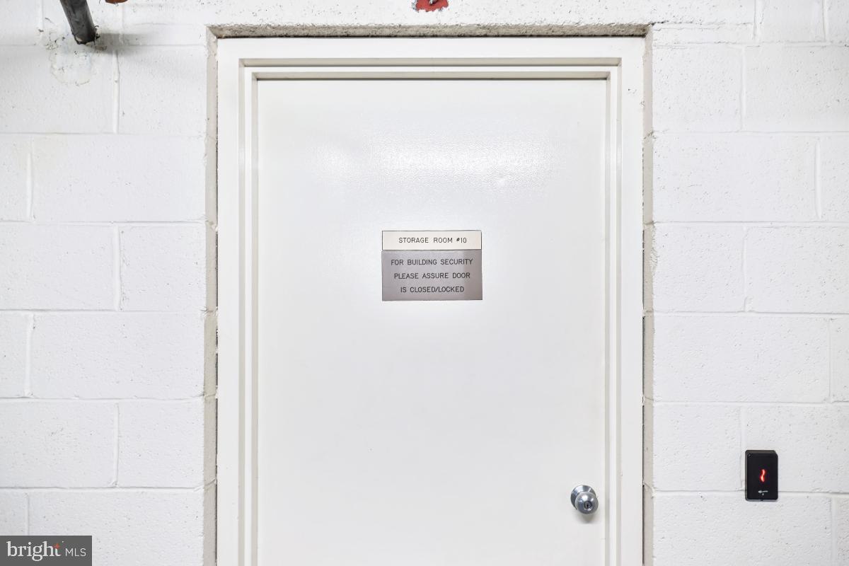 MONTEBELLO - Residential