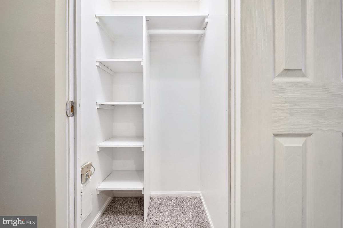 MONTEBELLO - Residential