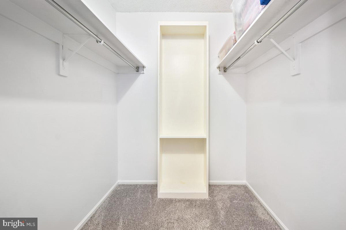 MONTEBELLO - Residential