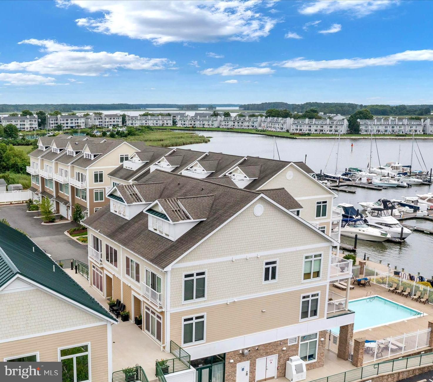 WELLS COVE MARINA & TOWNHOMES - Residential