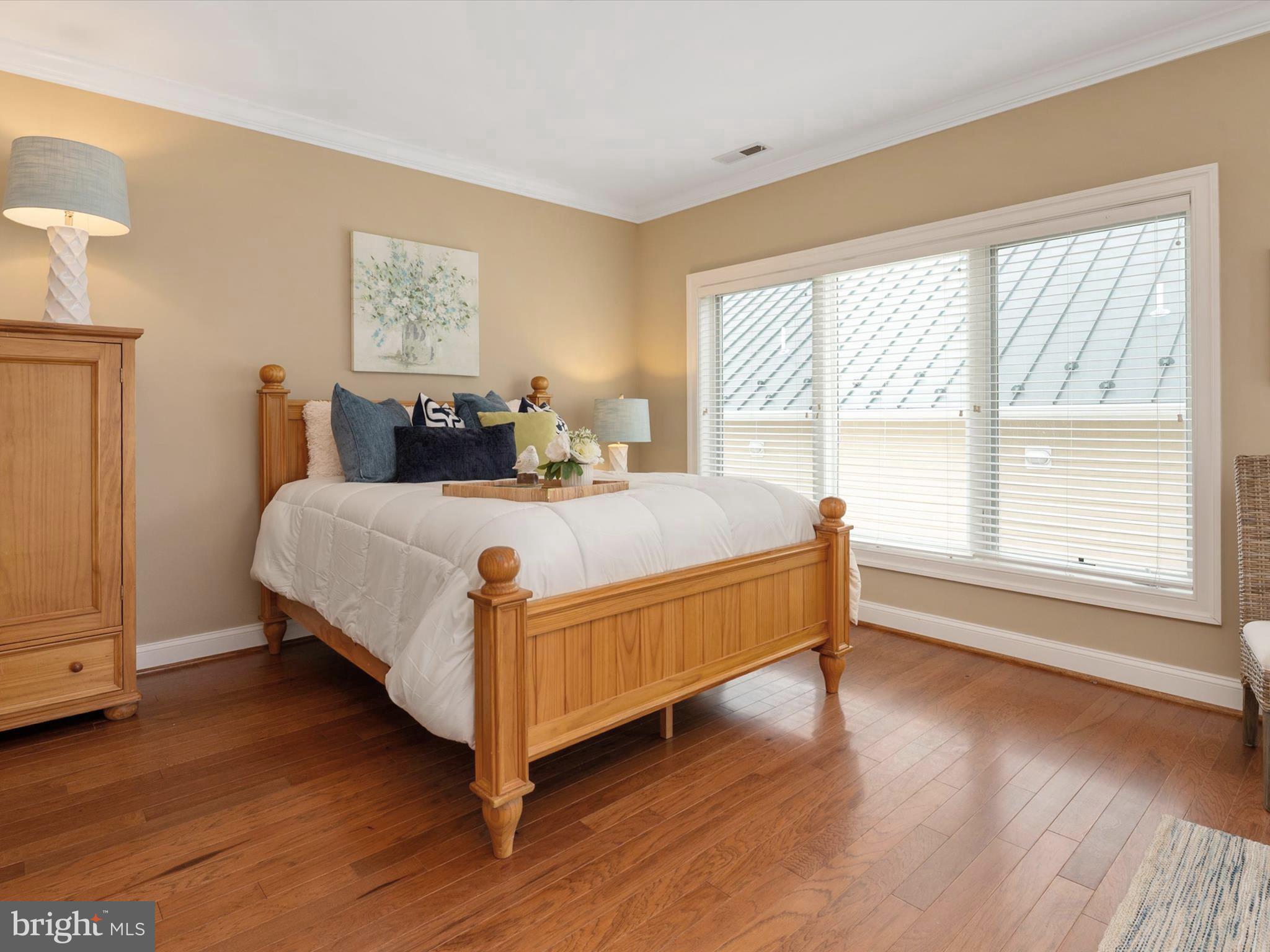 WELLS COVE MARINA & TOWNHOMES - Residential