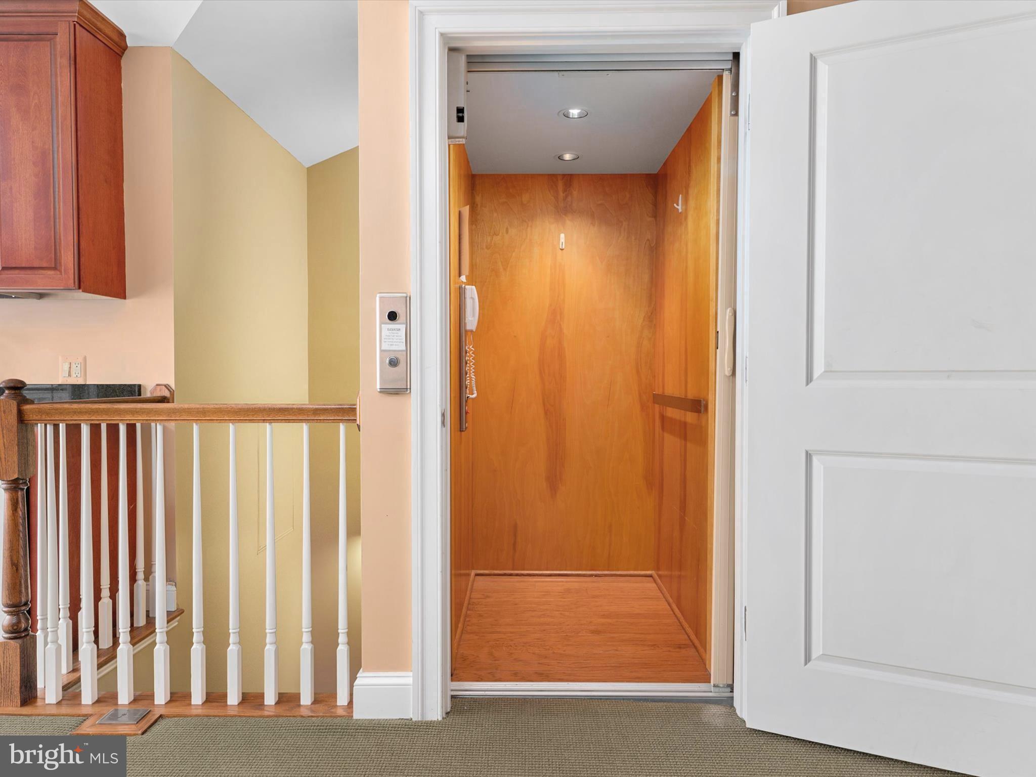 WELLS COVE MARINA & TOWNHOMES - Residential