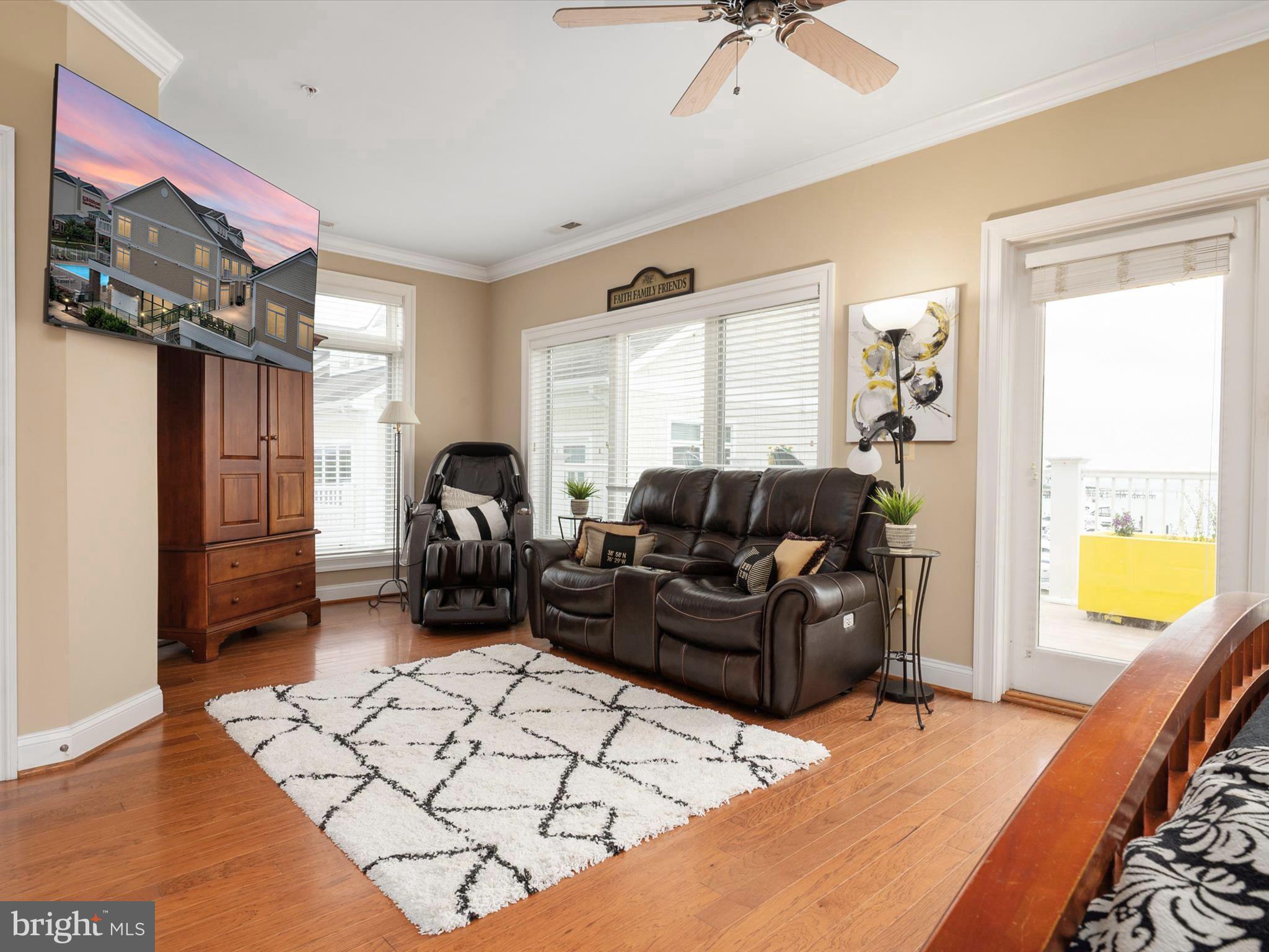 WELLS COVE MARINA & TOWNHOMES - Residential