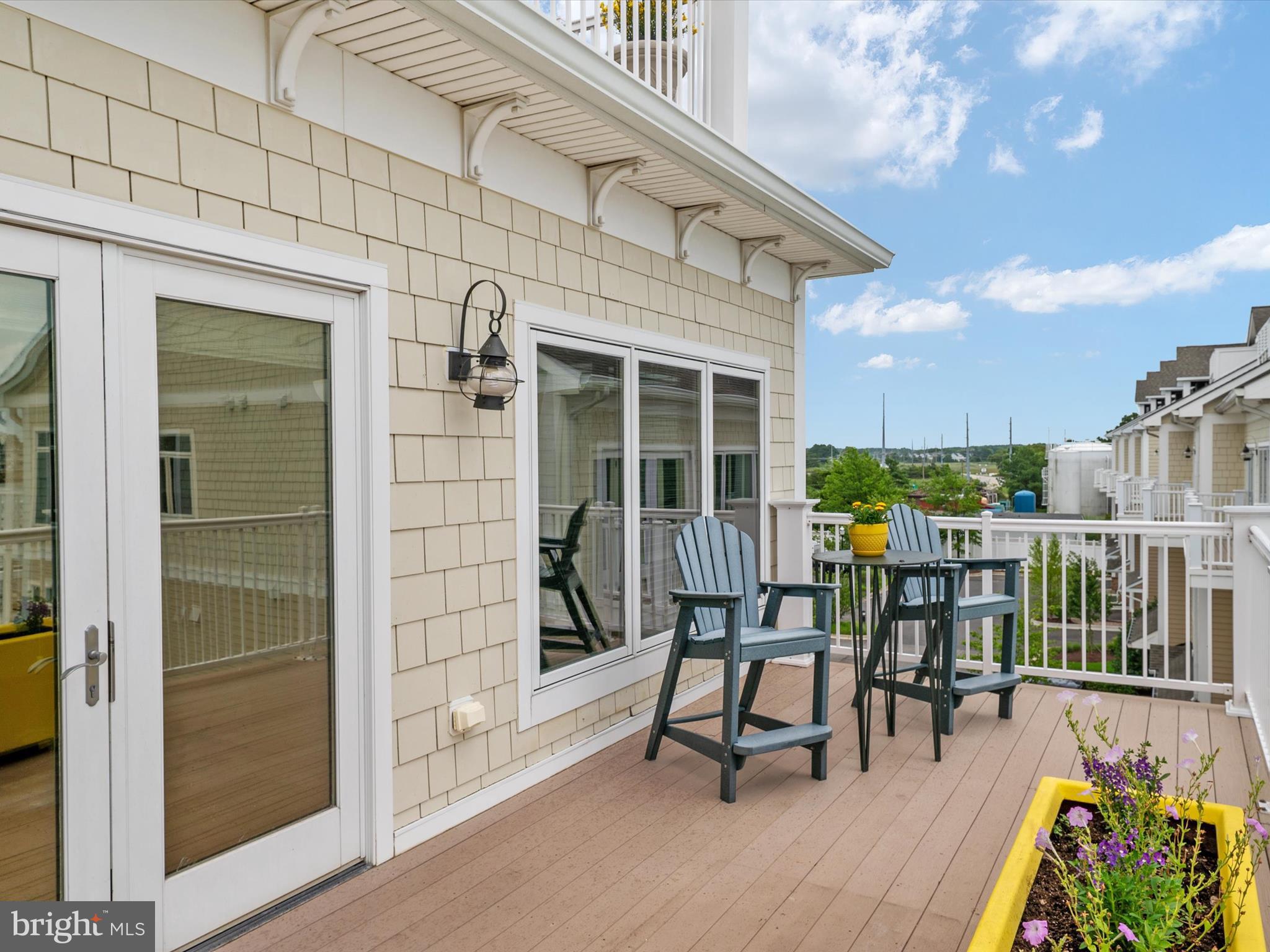 WELLS COVE MARINA & TOWNHOMES - Residential