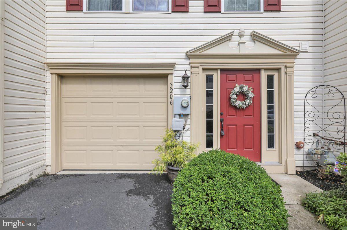 3206 ORCHARD VIEW ROAD