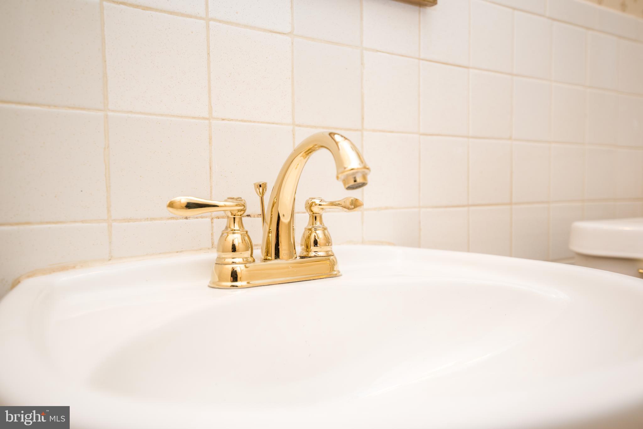 KENWOOD PLACE - Residential