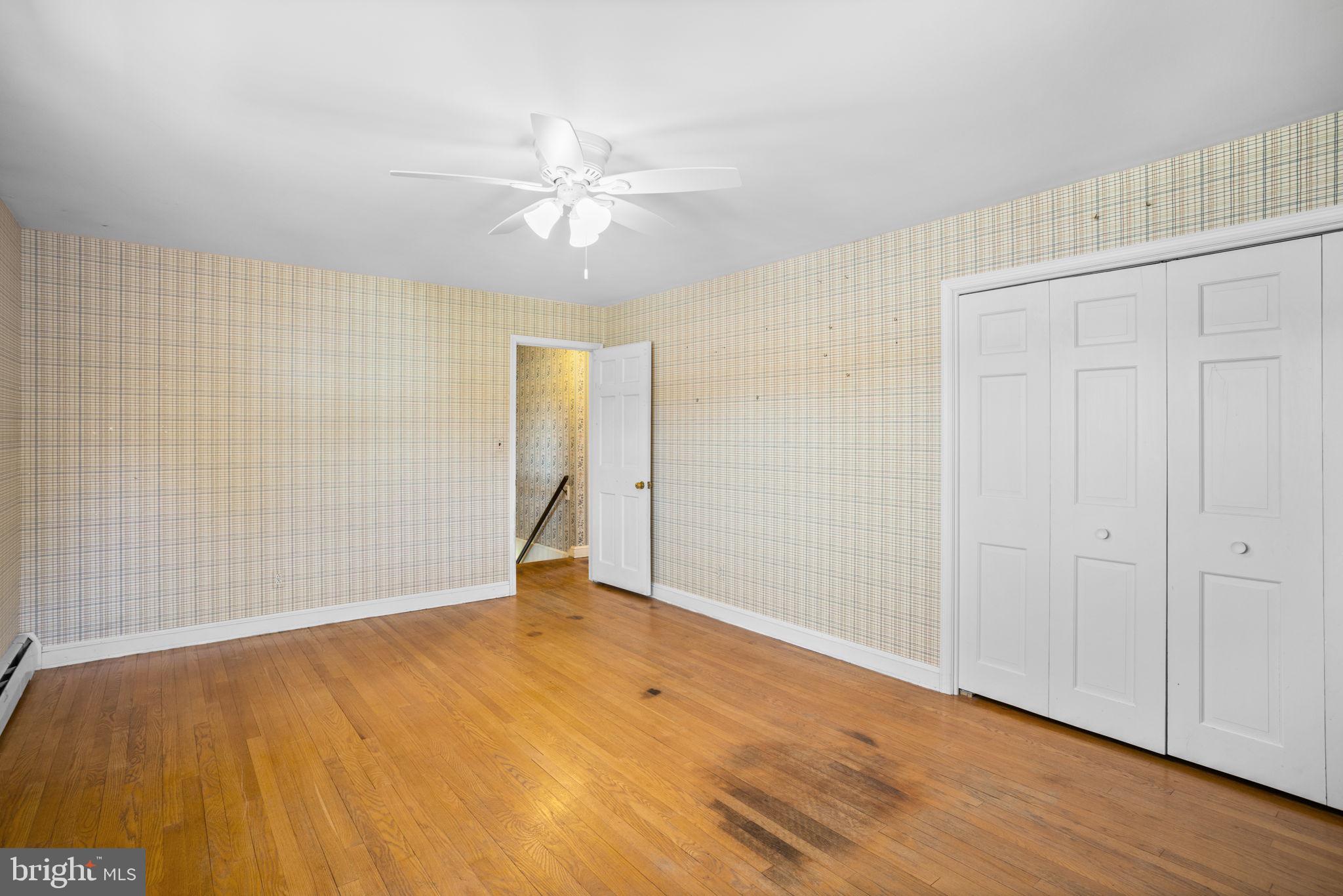 SUNNYBROOK FARMS - Residential