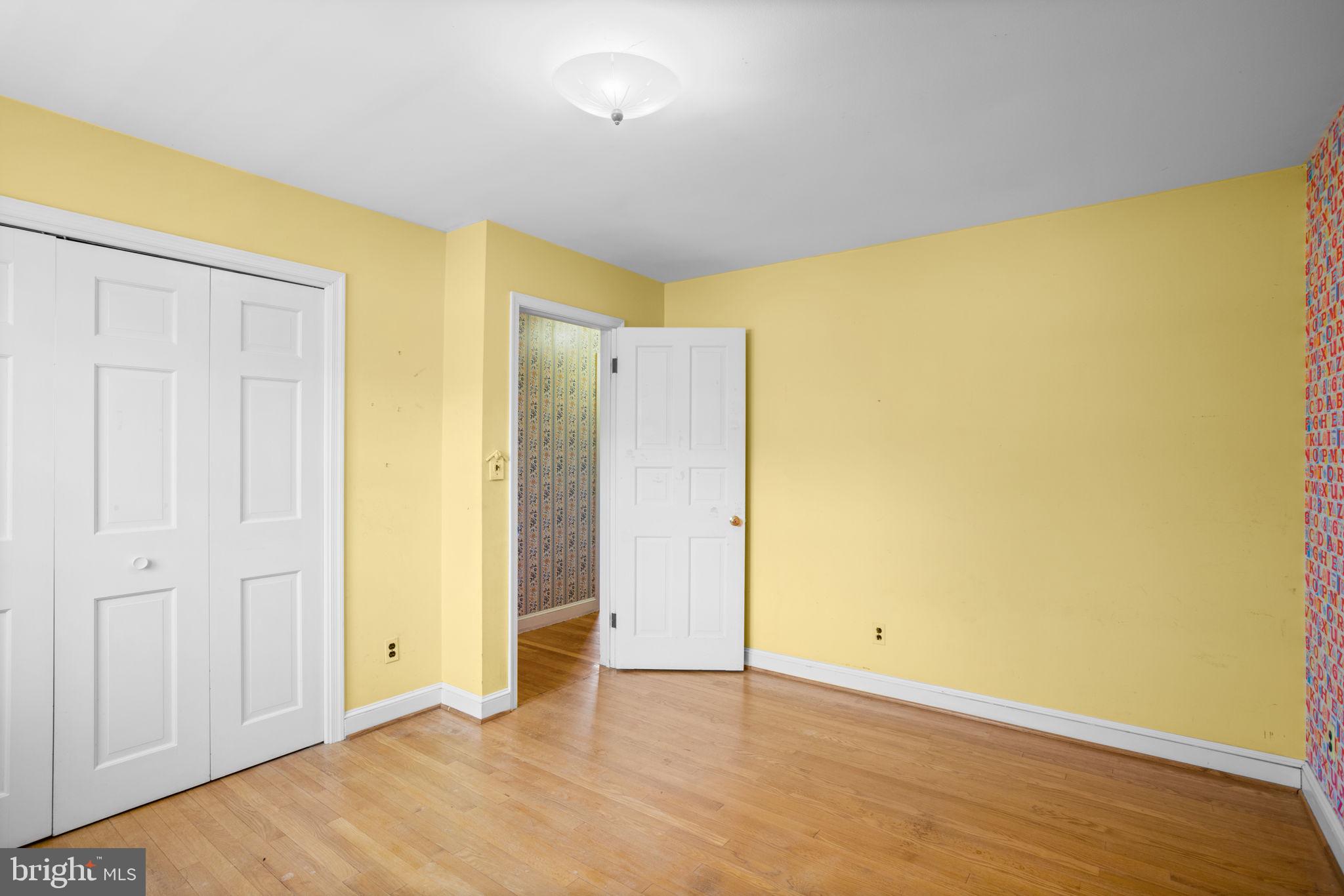 SUNNYBROOK FARMS - Residential