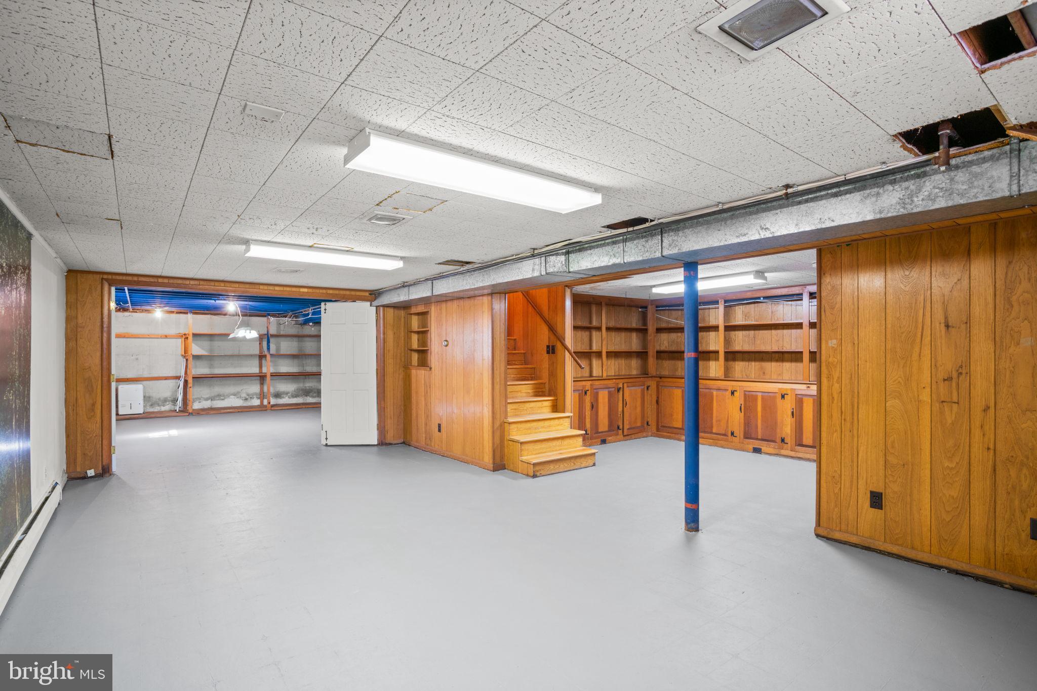 SUNNYBROOK FARMS - Residential