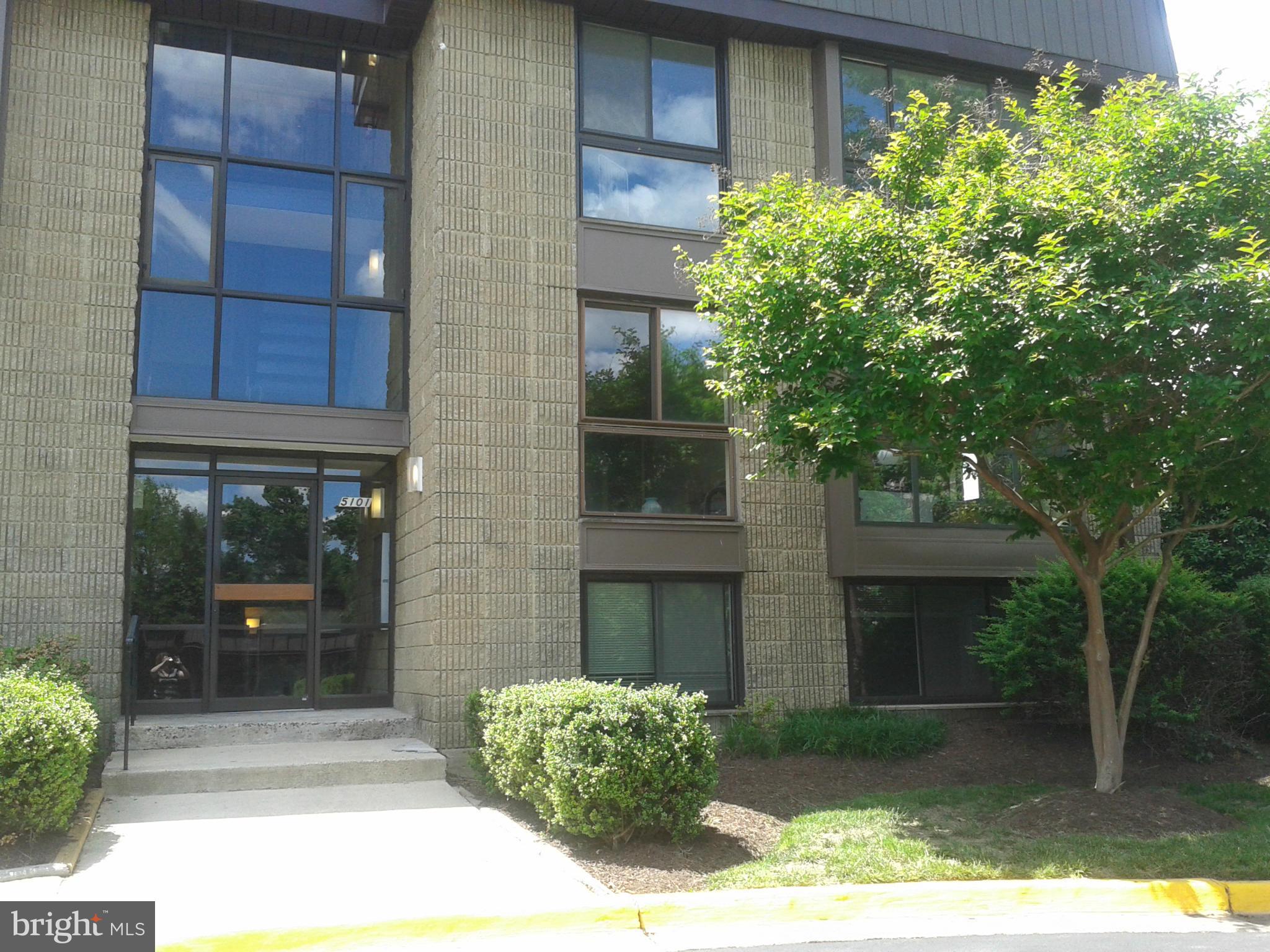 ALEXANDRIA OVERLOOK - Residential