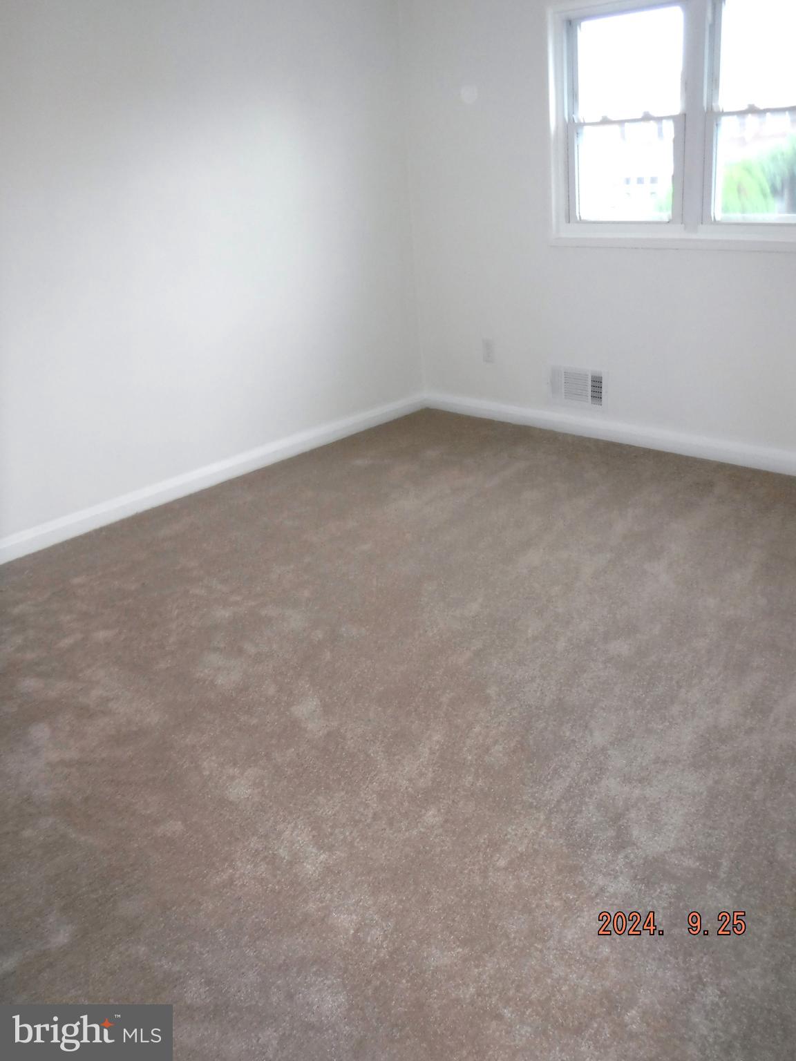 CHARLESMONT - Residential