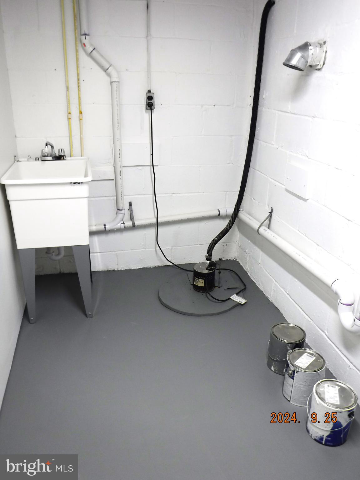 CHARLESMONT - Residential