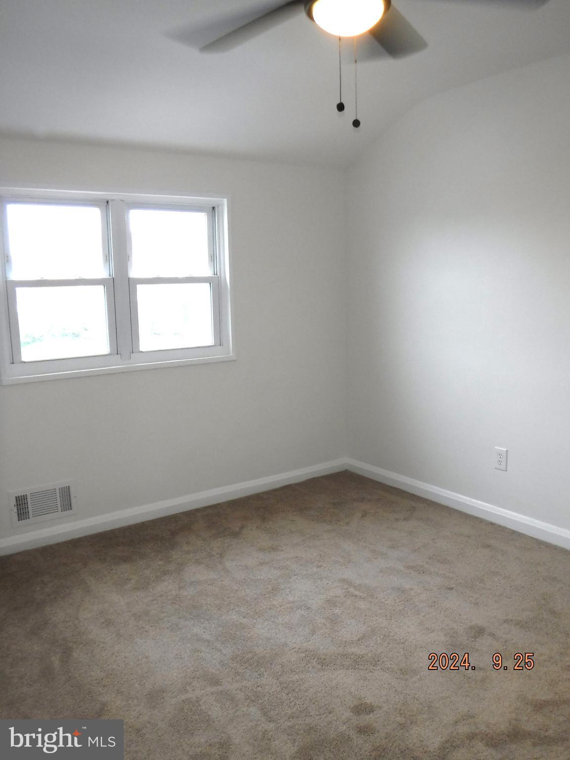 CHARLESMONT - Residential