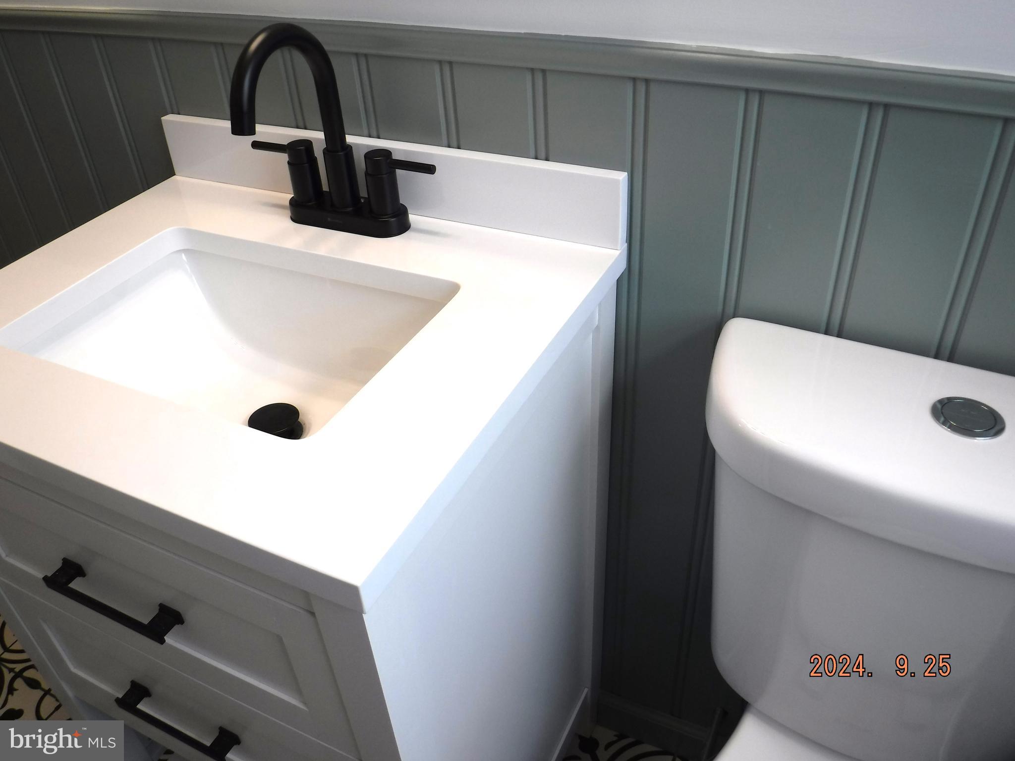 CHARLESMONT - Residential