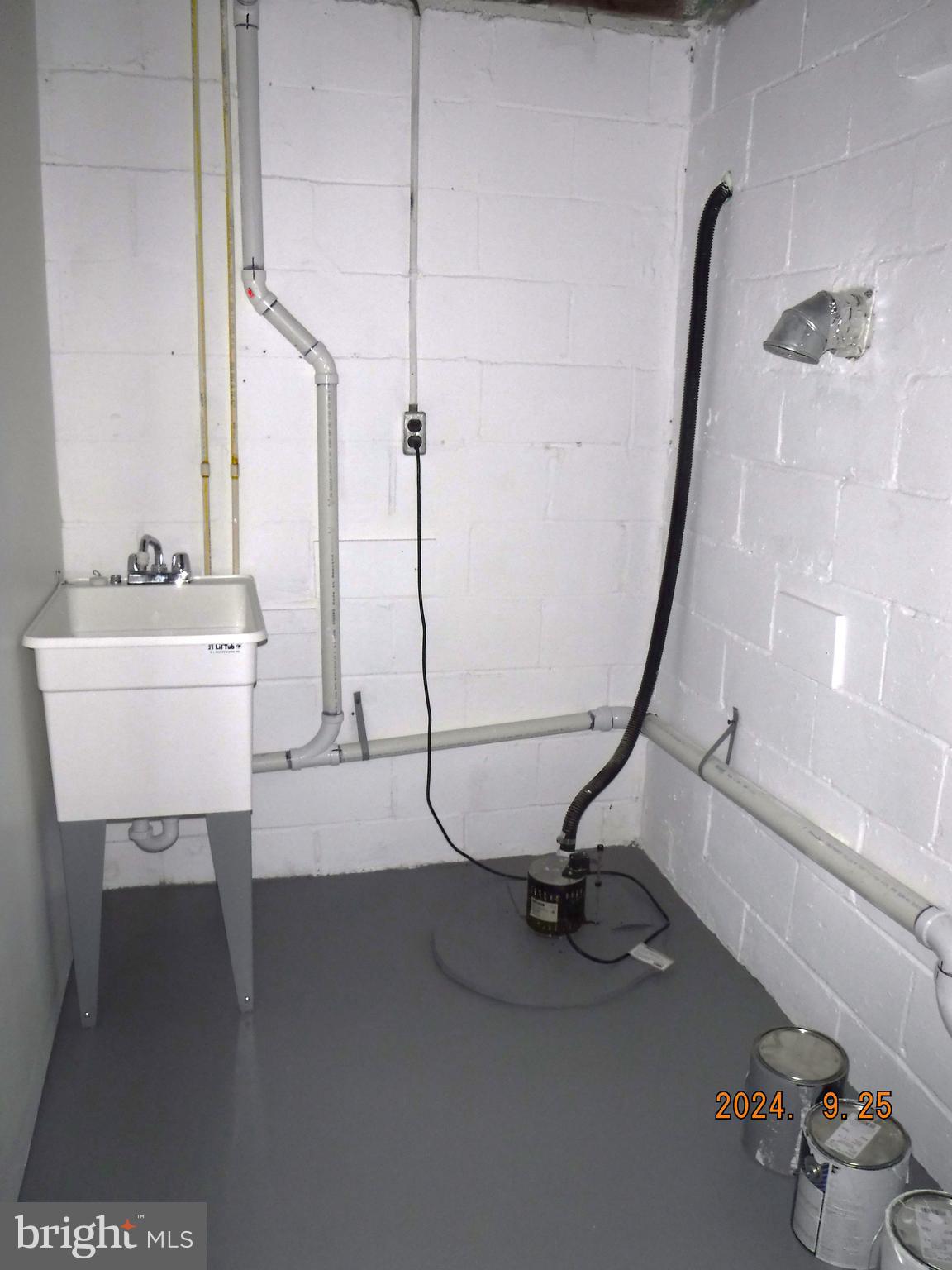 CHARLESMONT - Residential