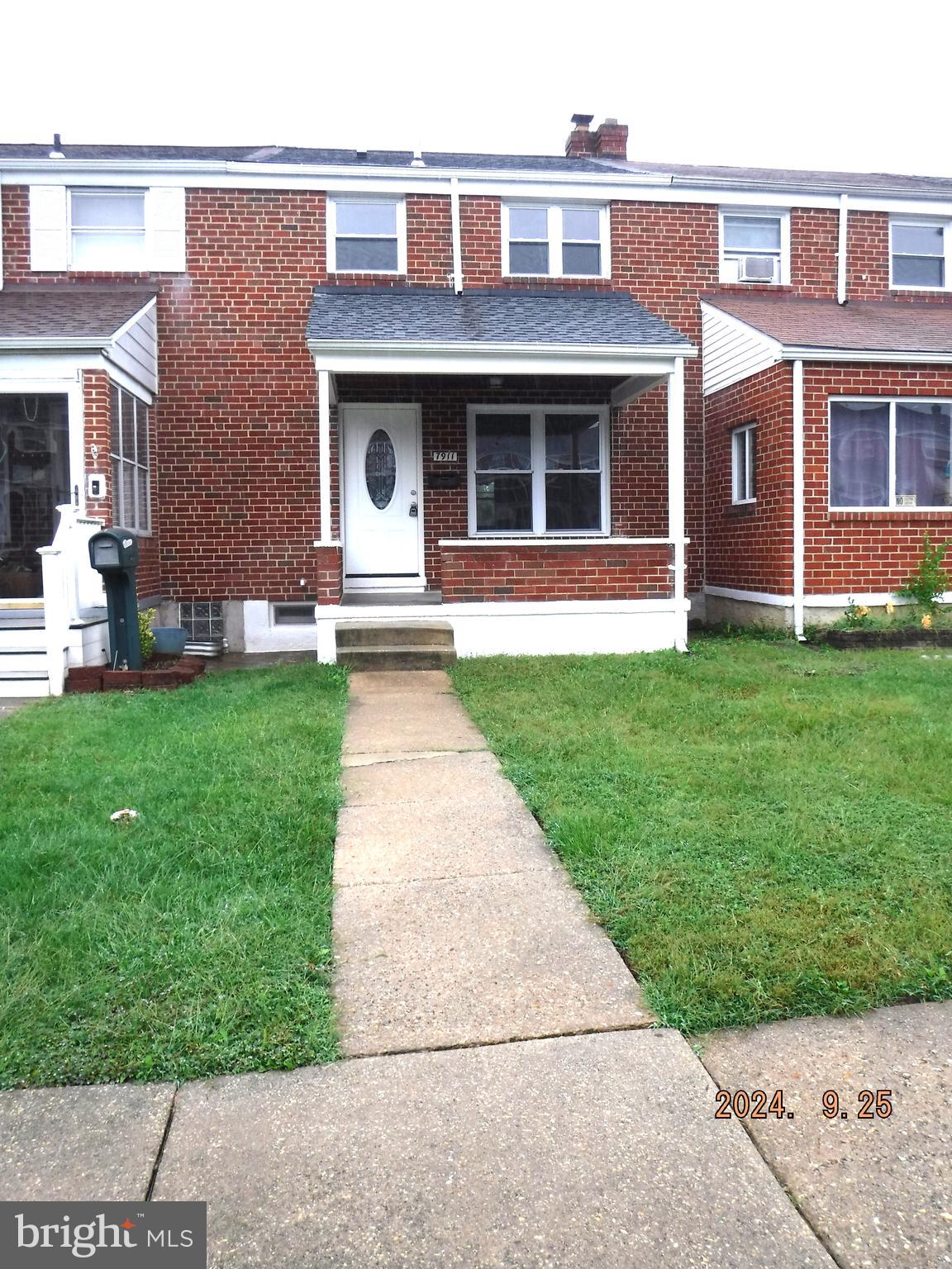 CHARLESMONT - Residential