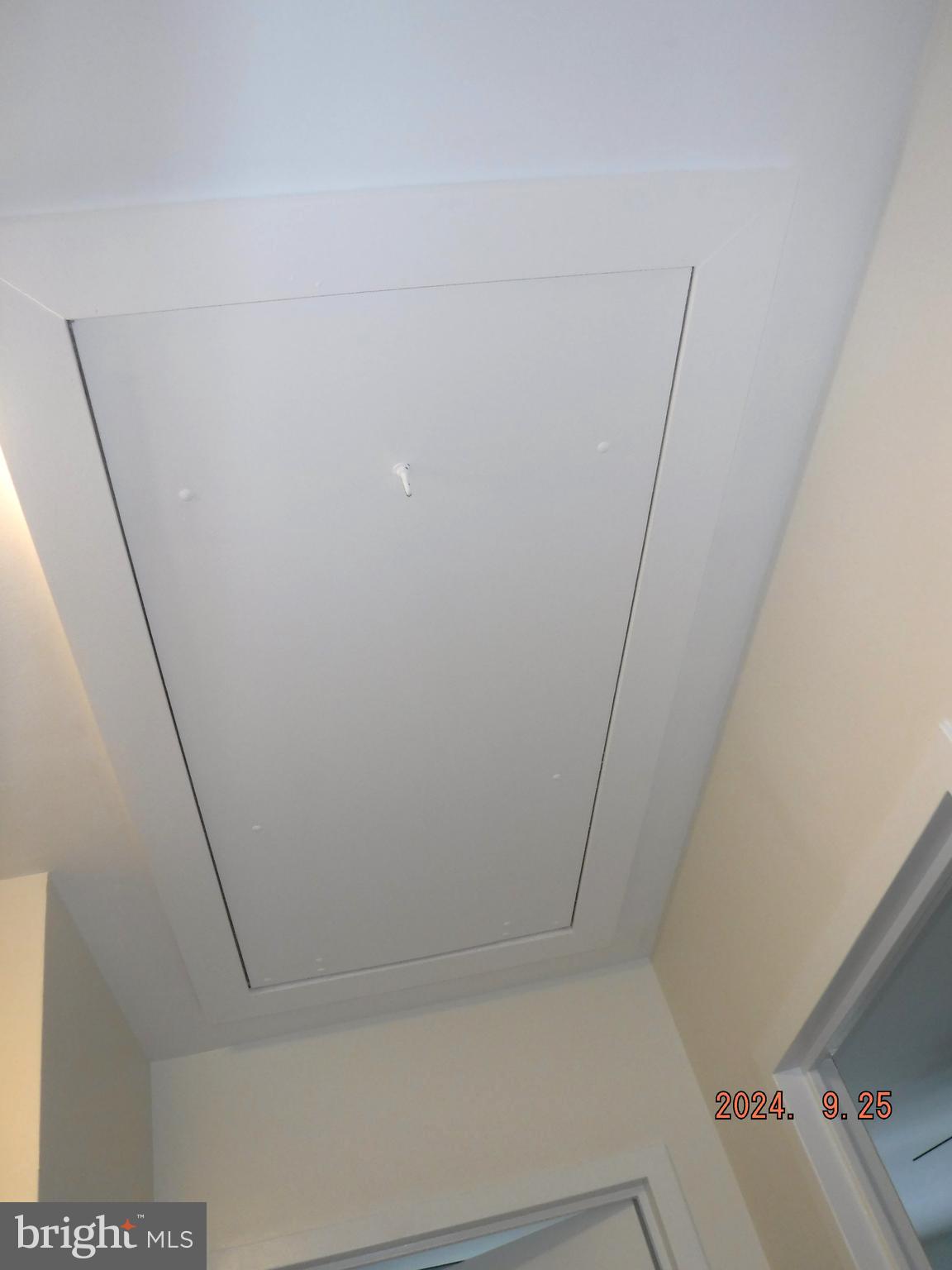 CHARLESMONT - Residential