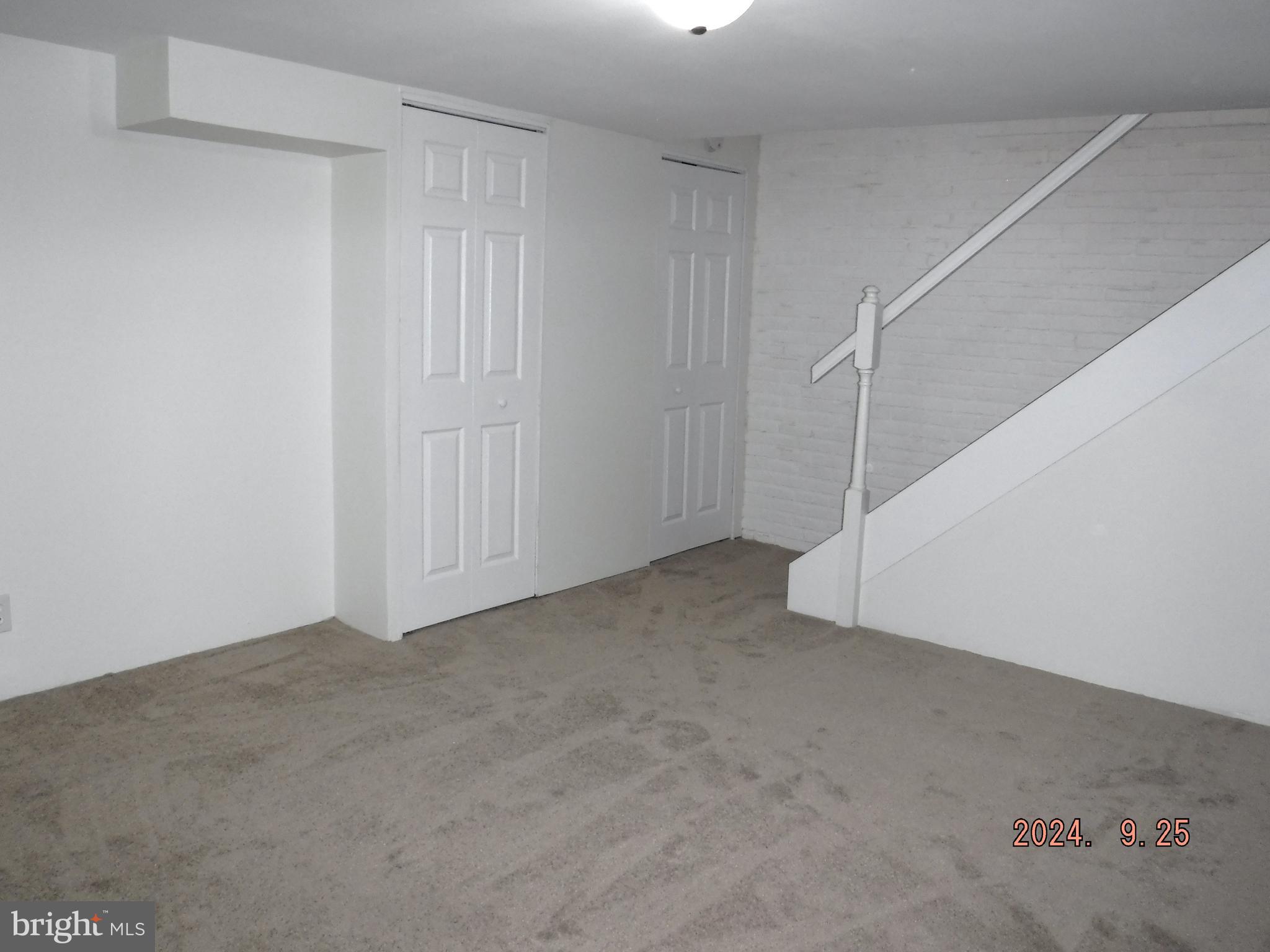 CHARLESMONT - Residential